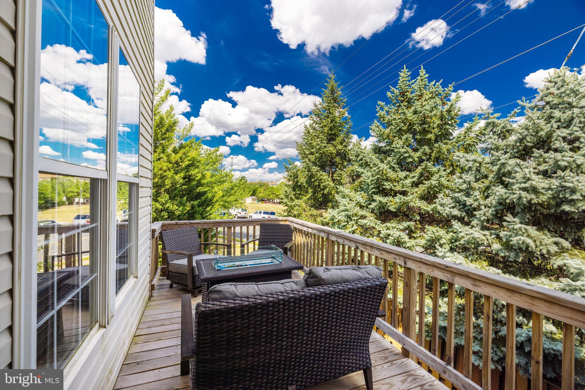 WELLESLEY - Residential Lease