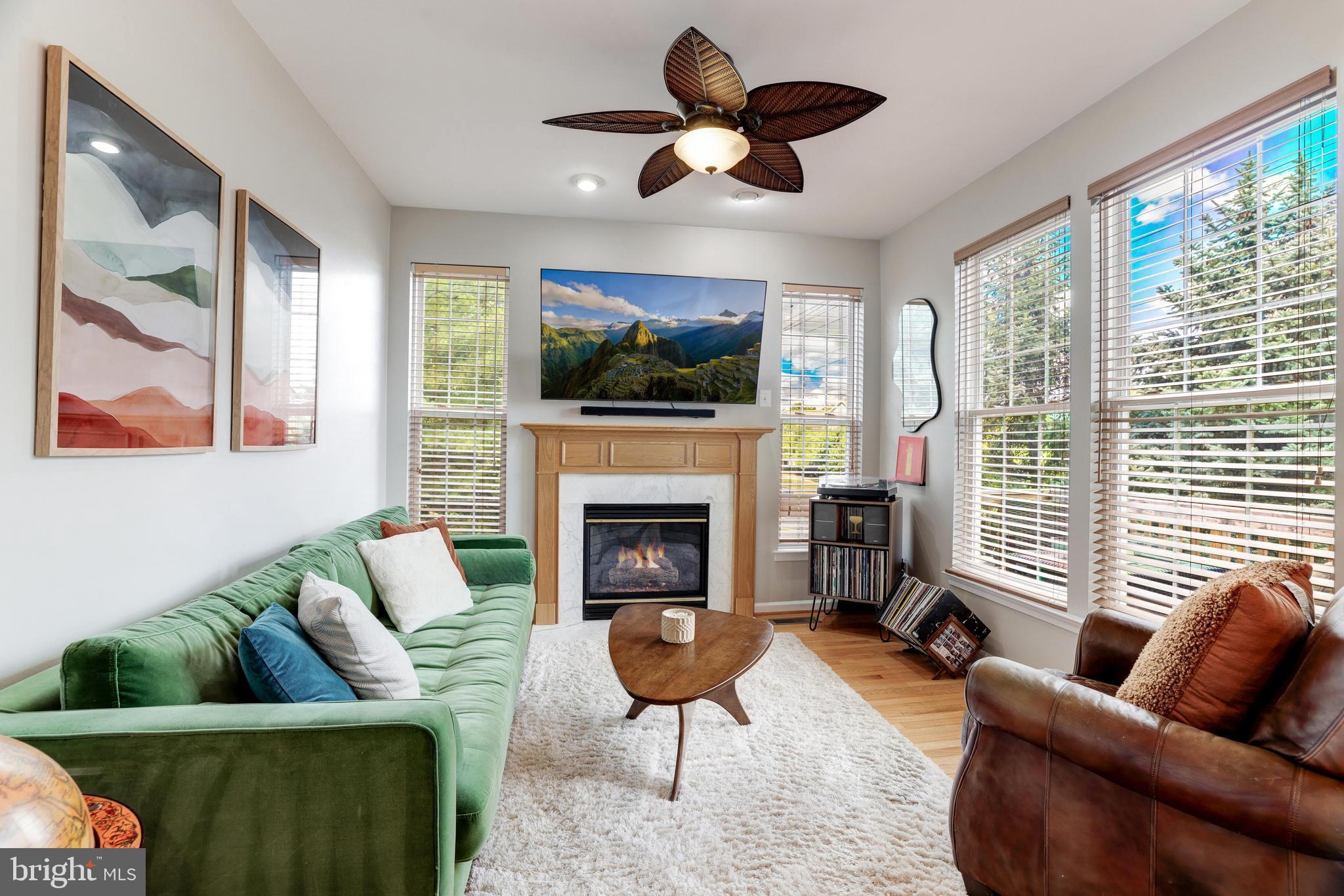 WELLESLEY - Residential Lease