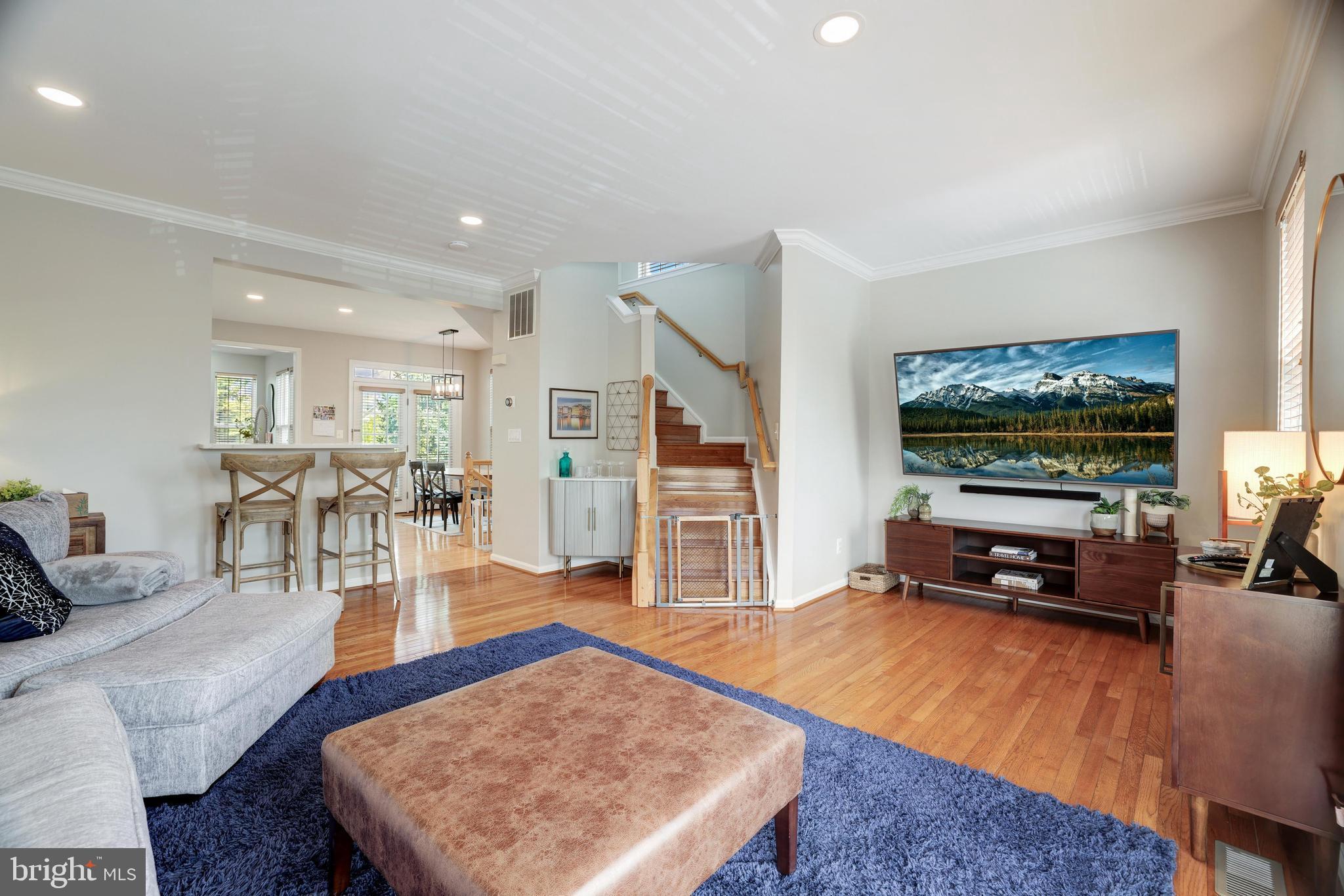 WELLESLEY - Residential Lease