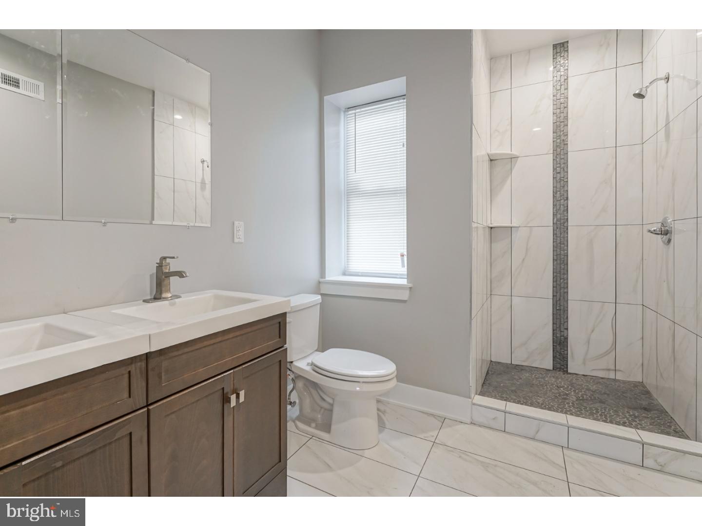 WEST KENSINGTON - Residential