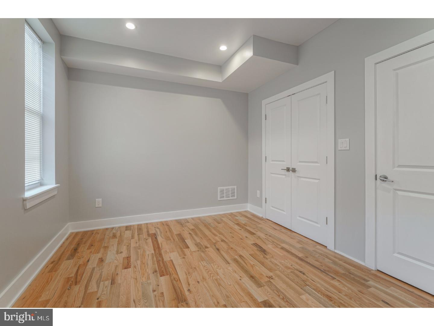 WEST KENSINGTON - Residential