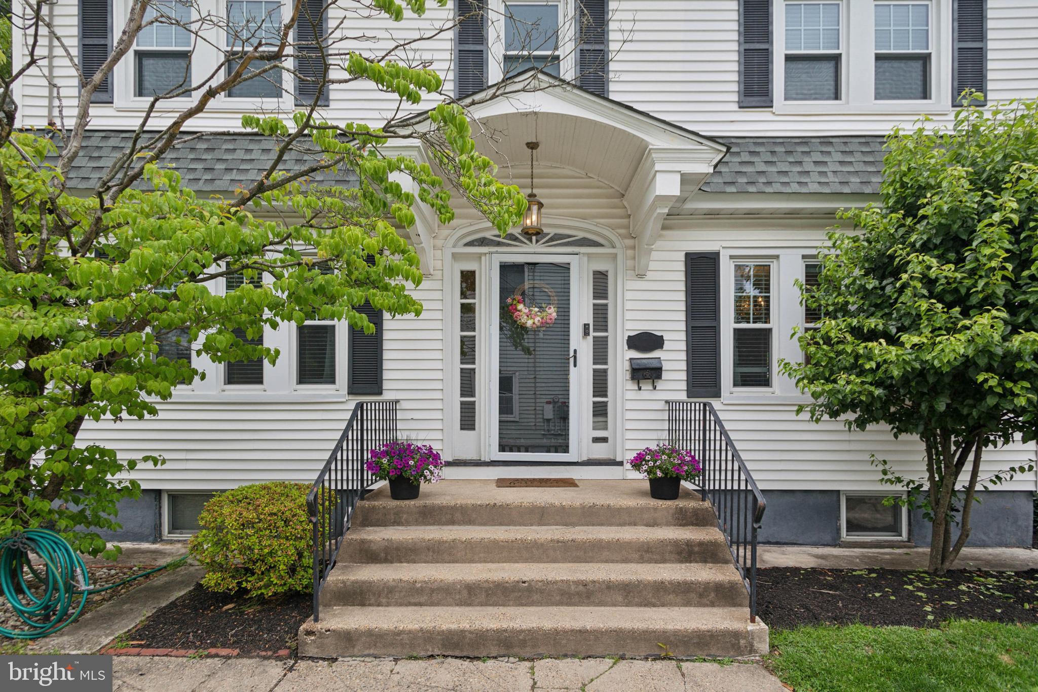 144 ARDMORE AVENUE