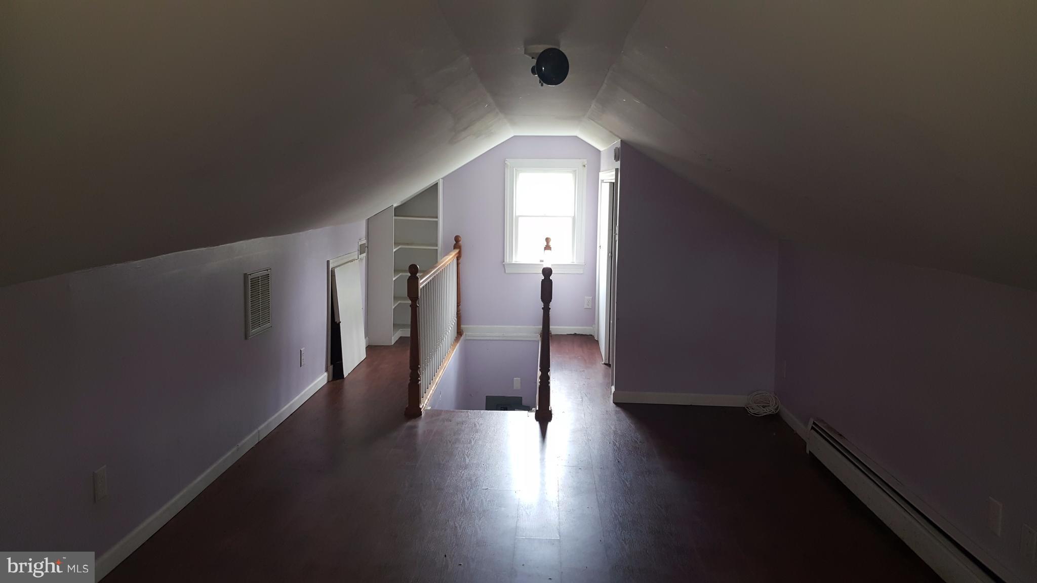 CATONSVILLE MANOR - Residential