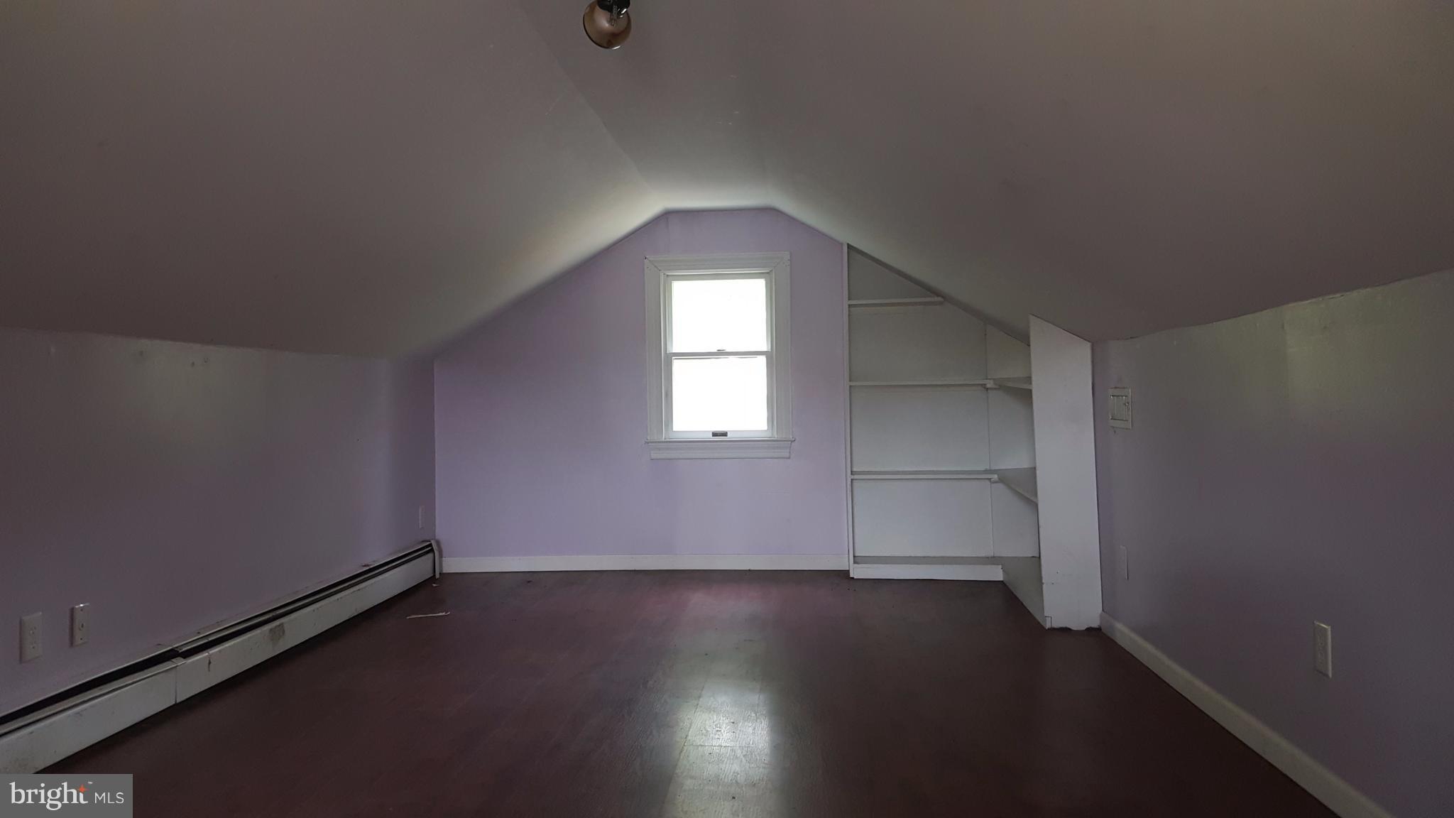 CATONSVILLE MANOR - Residential