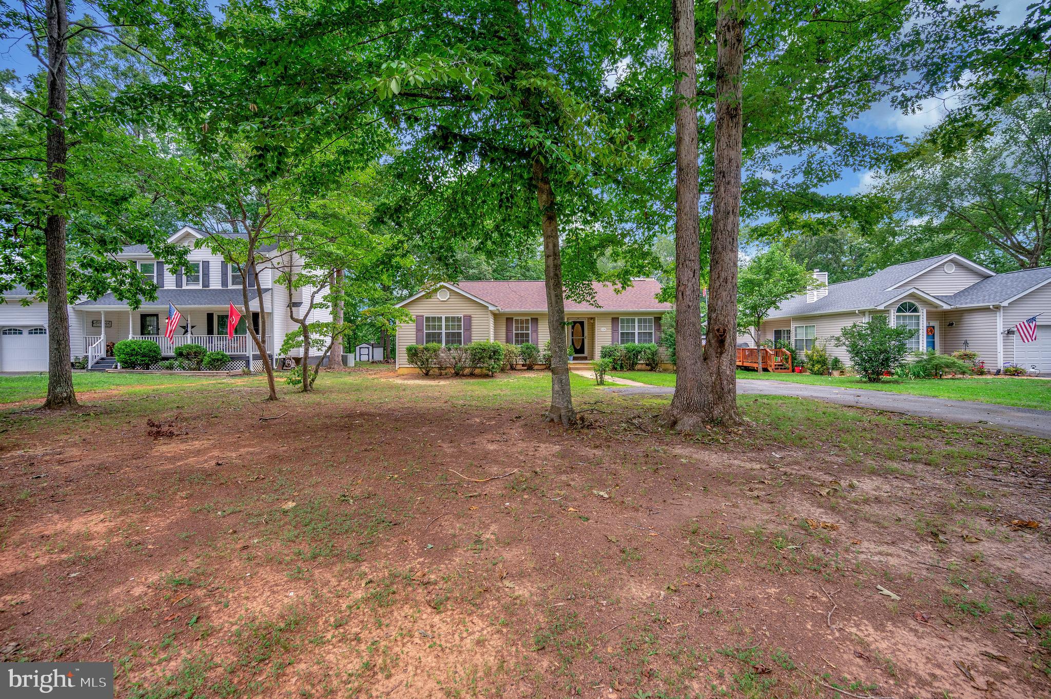 WILDERNESS SHORES - Residential