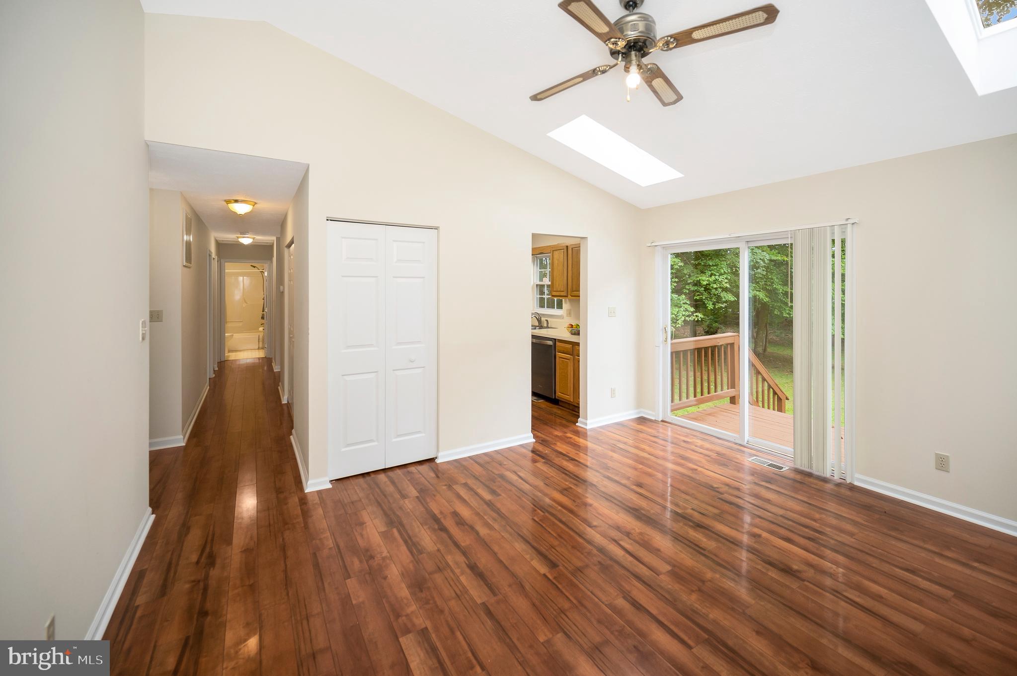 WILDERNESS SHORES - Residential