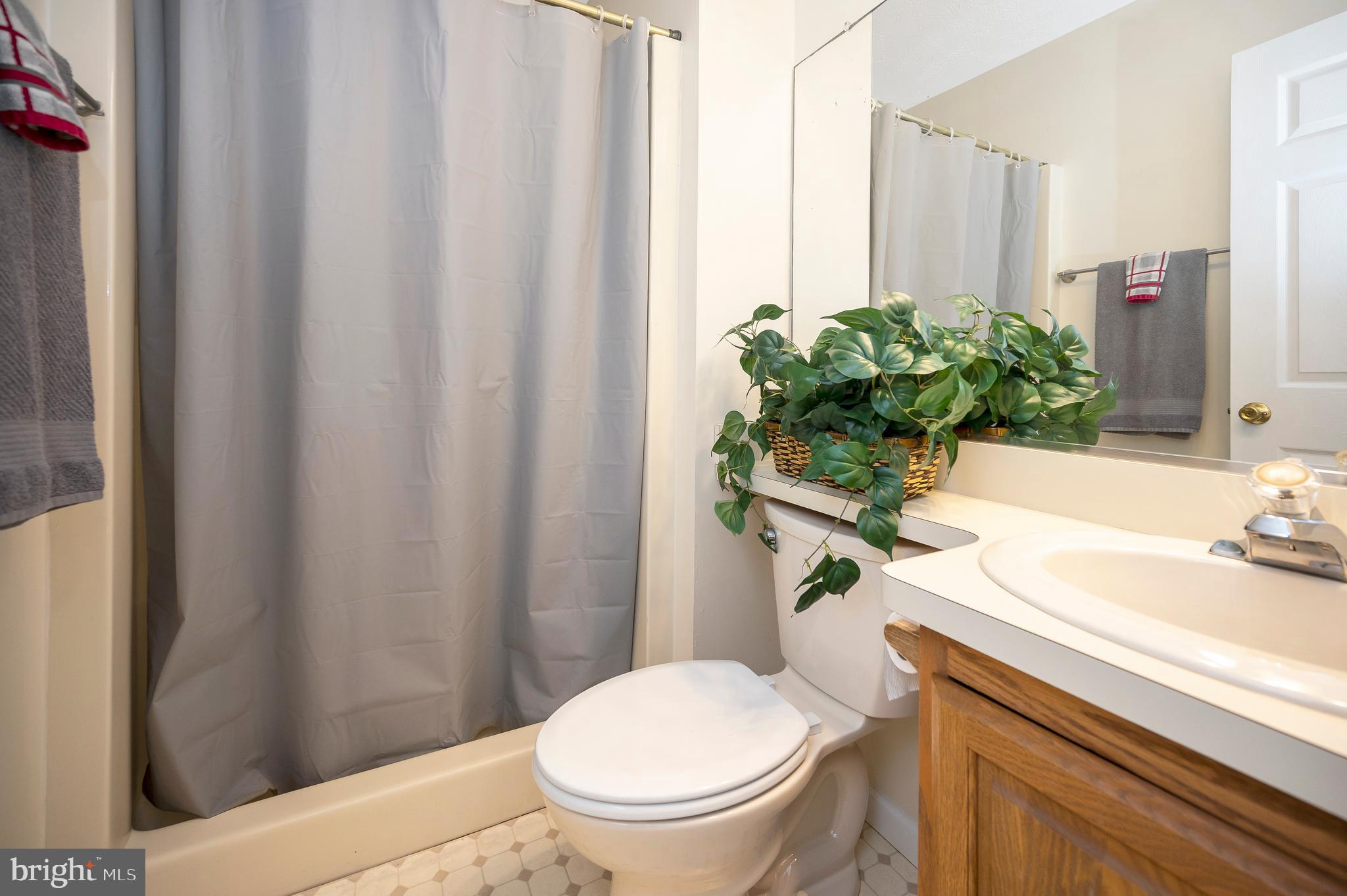 WILDERNESS SHORES - Residential