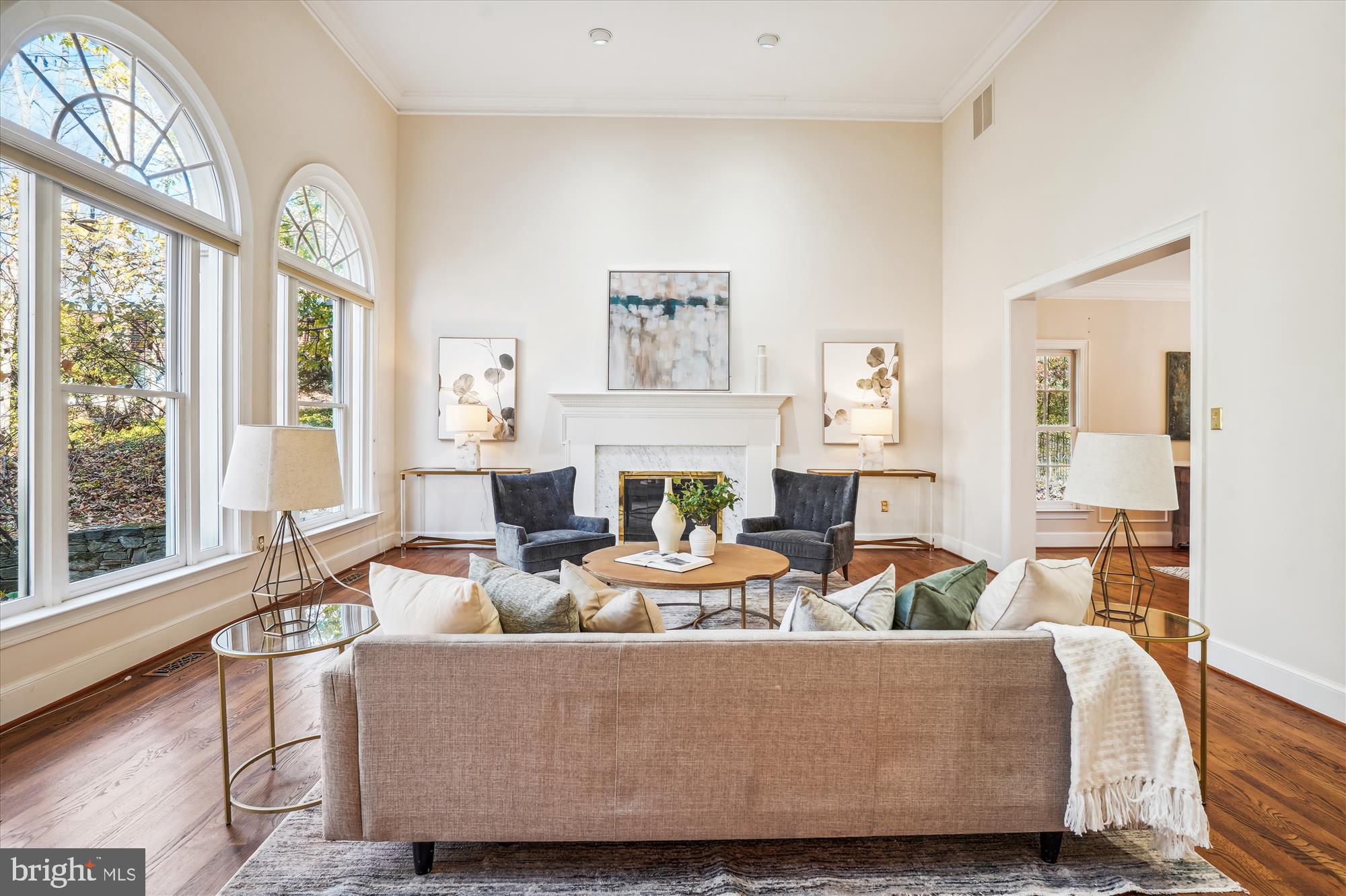 BRADLEY HILLS GROVE - Residential