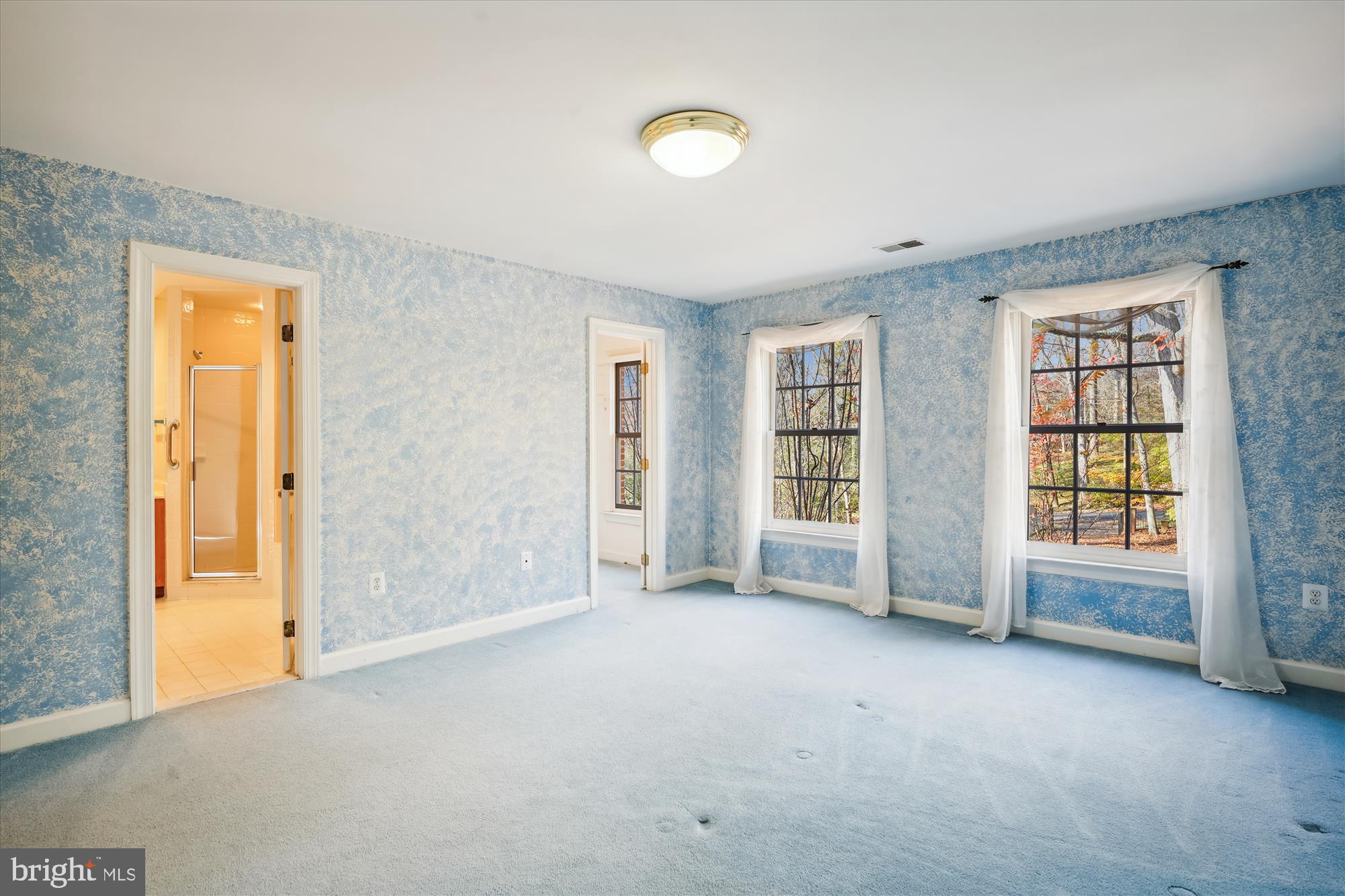 BRADLEY HILLS GROVE - Residential