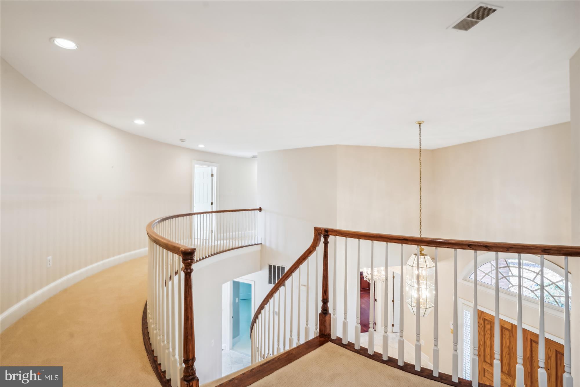 BRADLEY HILLS GROVE - Residential