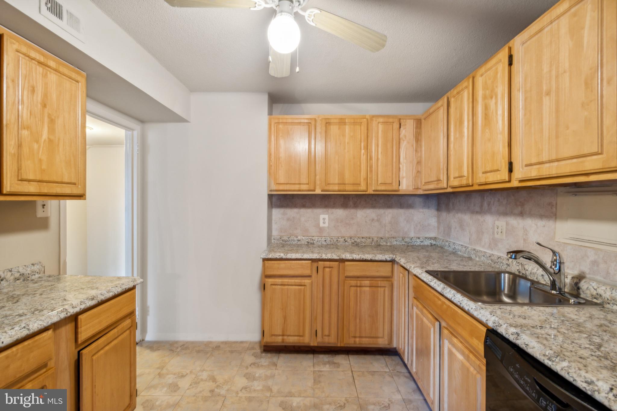 PRESIDENTIAL - Residential