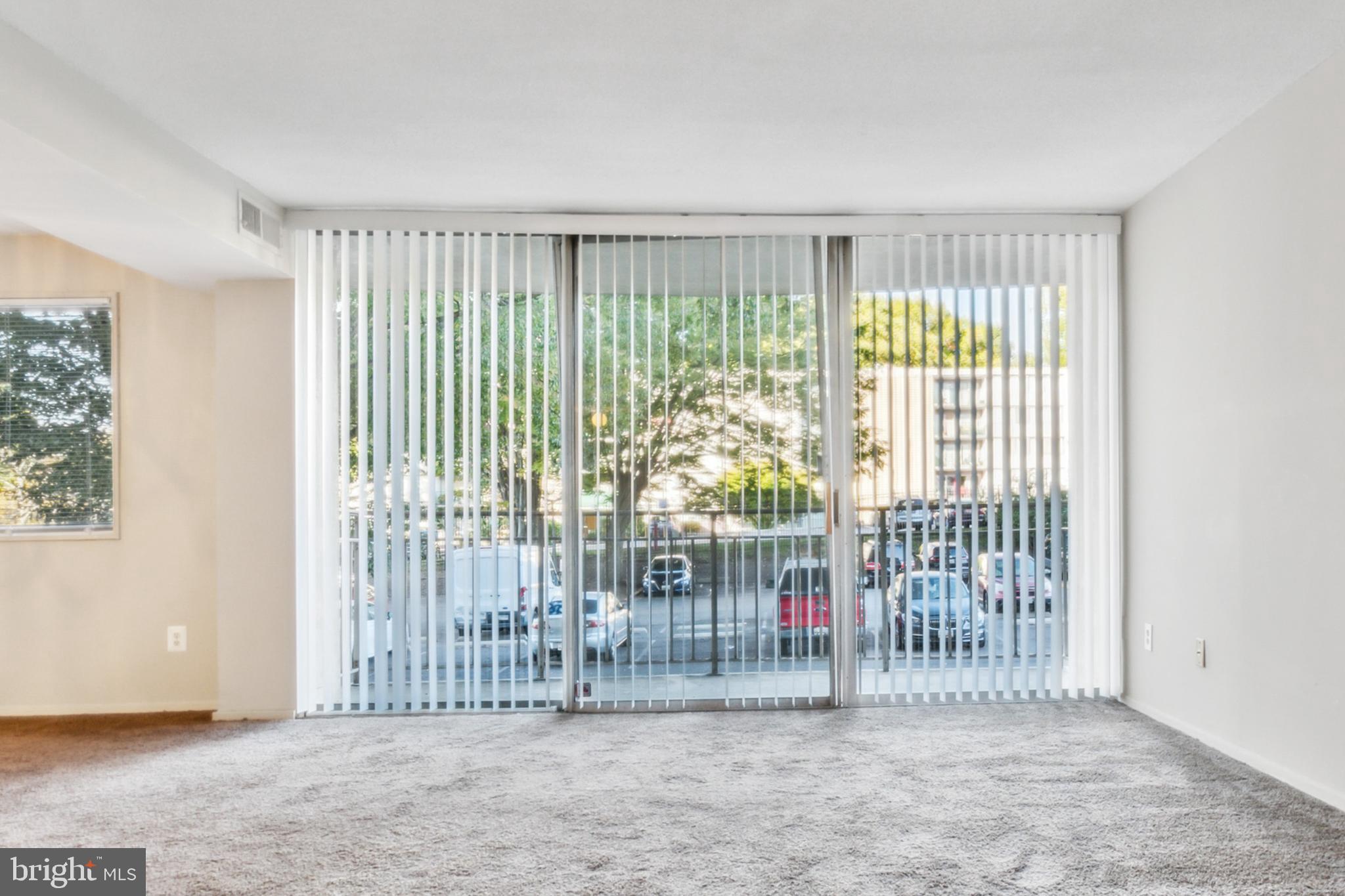 PRESIDENTIAL - Residential