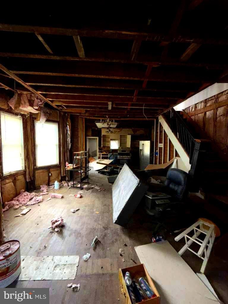 1223 DUPONT STREET