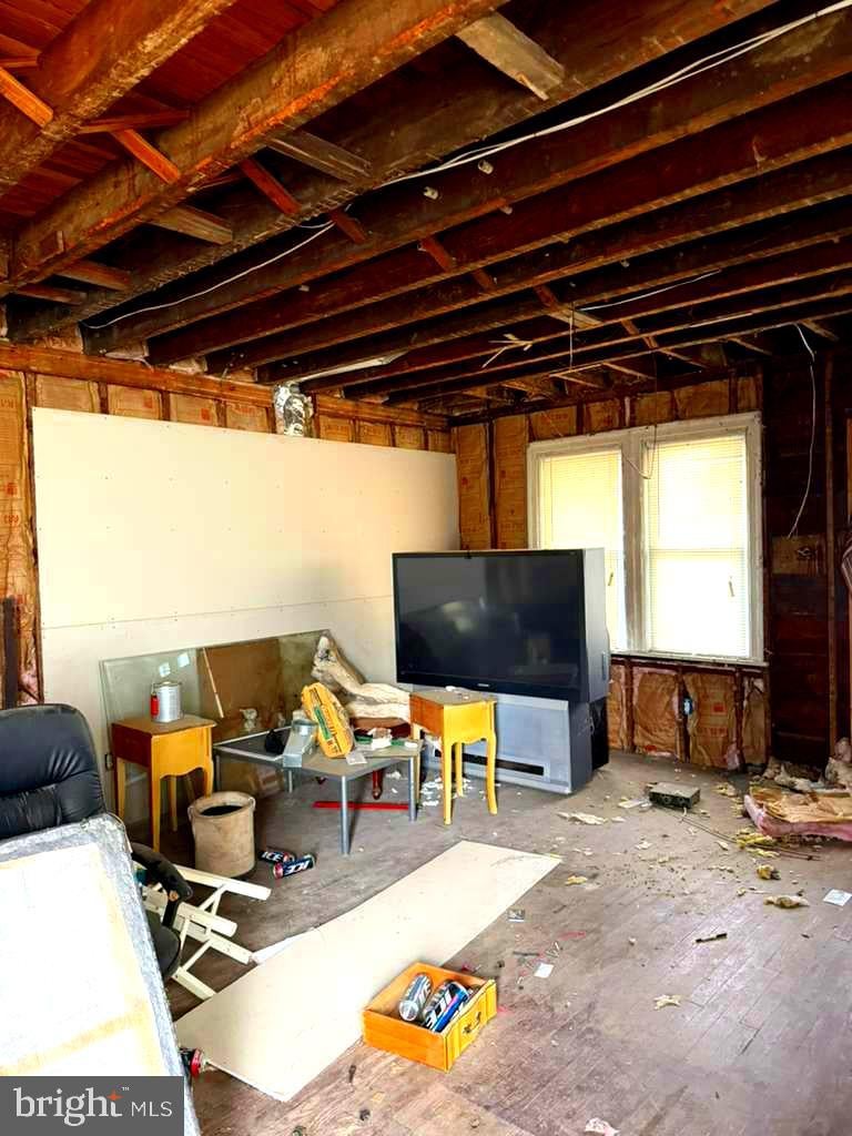 1223 DUPONT STREET