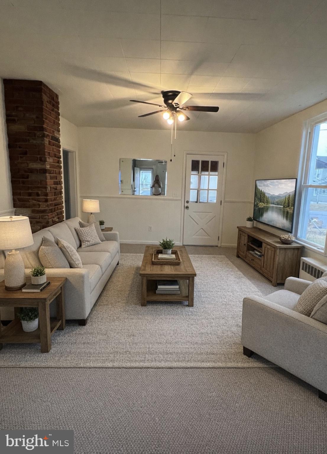 JOSHUA - Residential