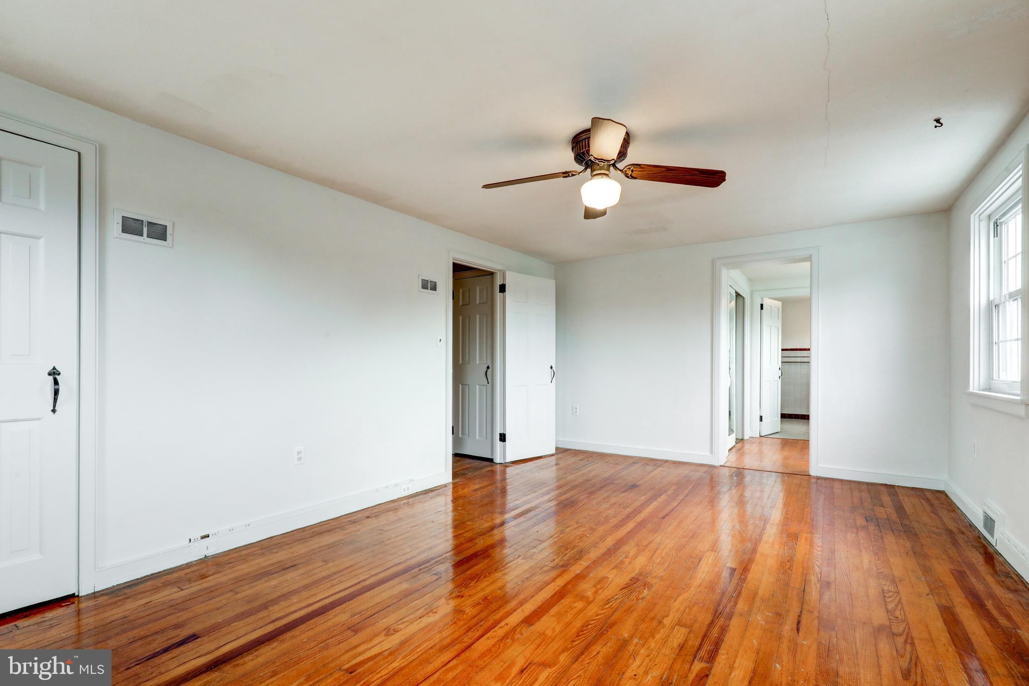 NEW HOLLAND BOROUGH - Residential