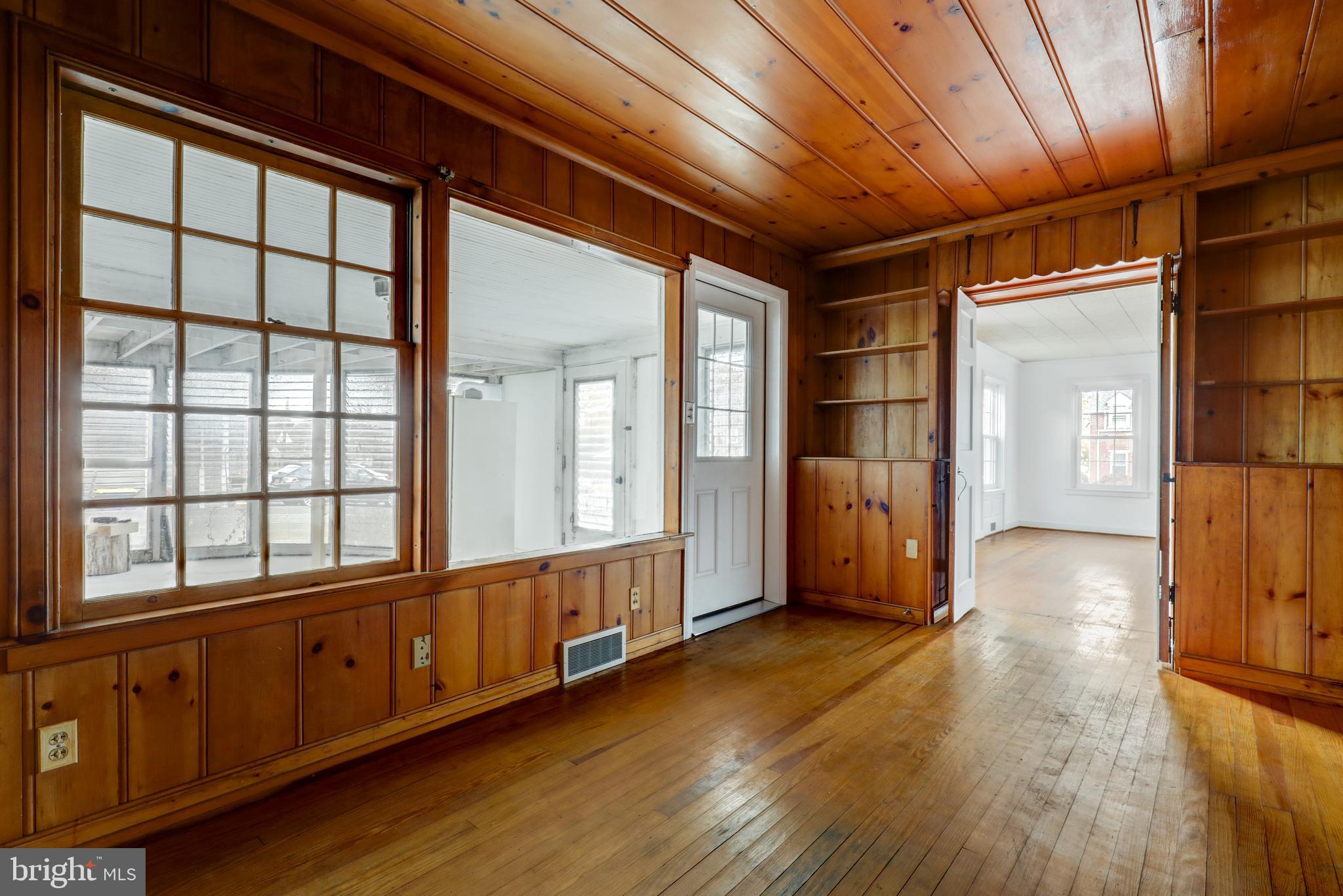 NEW HOLLAND BOROUGH - Residential