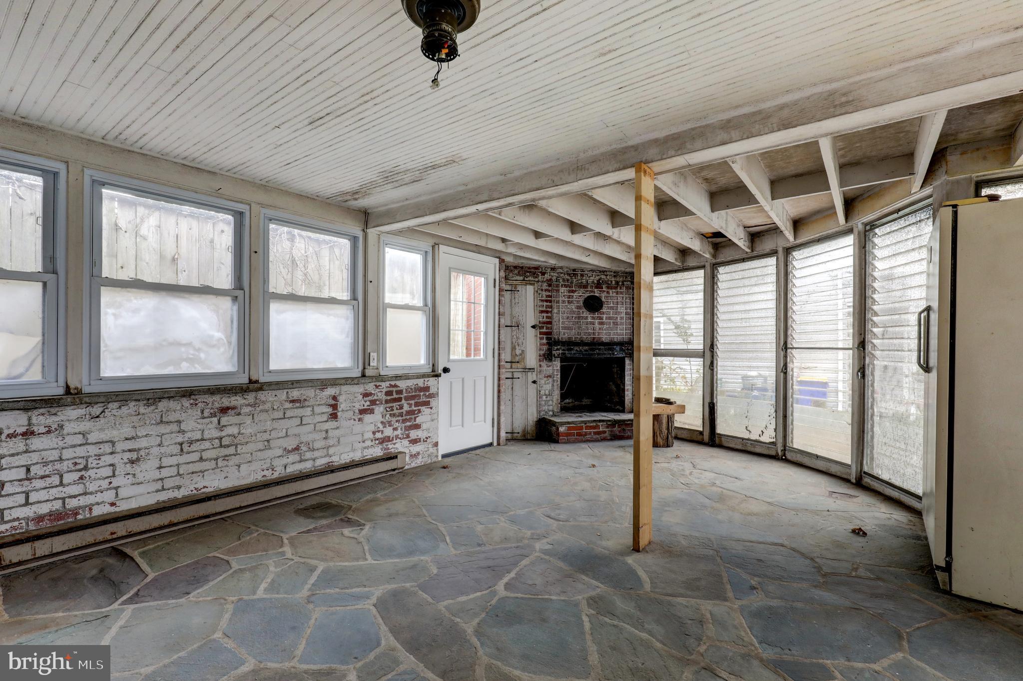 NEW HOLLAND BOROUGH - Residential