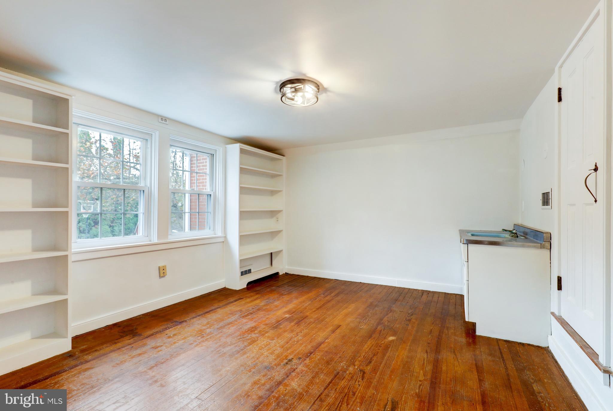 NEW HOLLAND BOROUGH - Residential