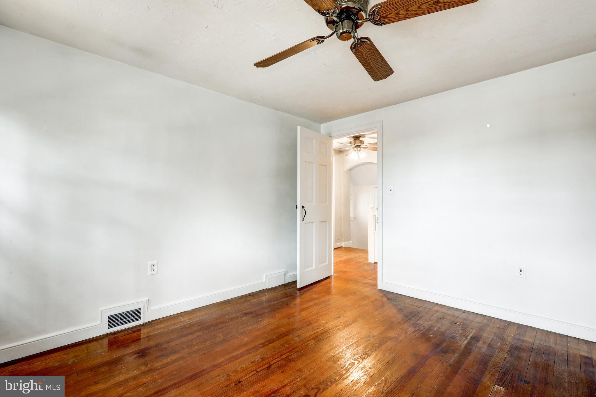 NEW HOLLAND BOROUGH - Residential