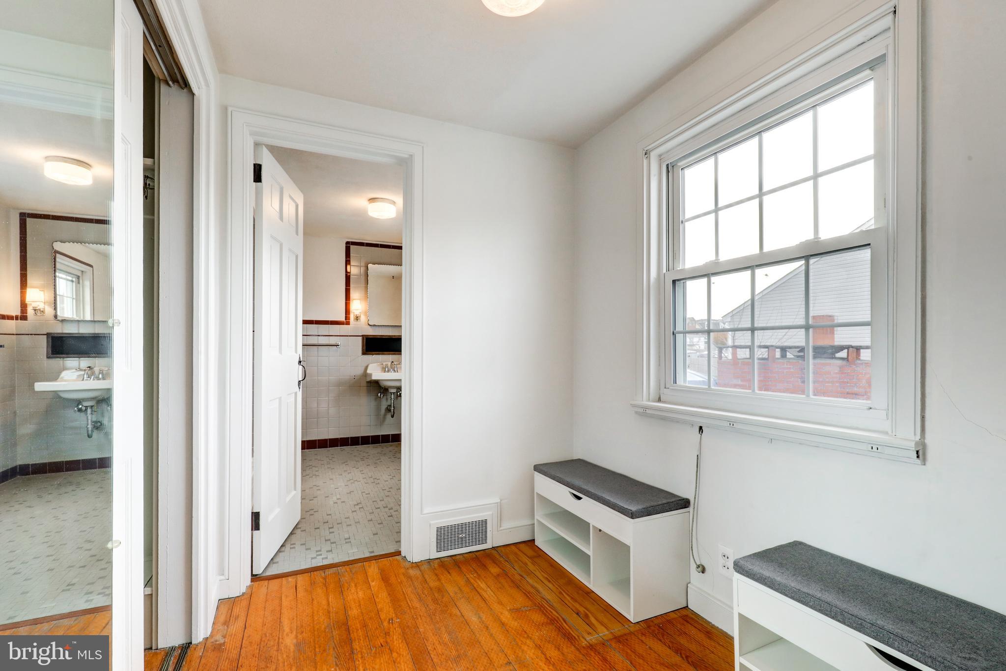 NEW HOLLAND BOROUGH - Residential