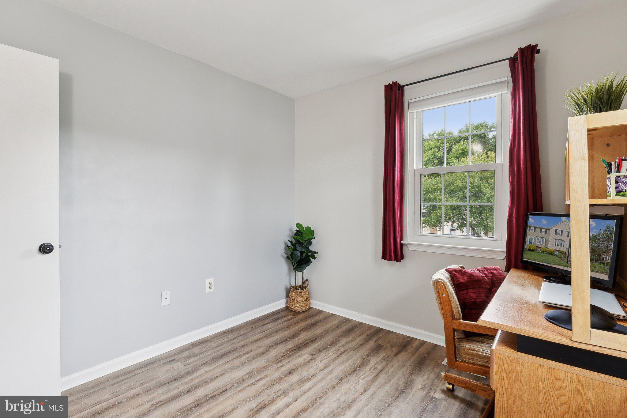 ARBORY CONDOS - Residential