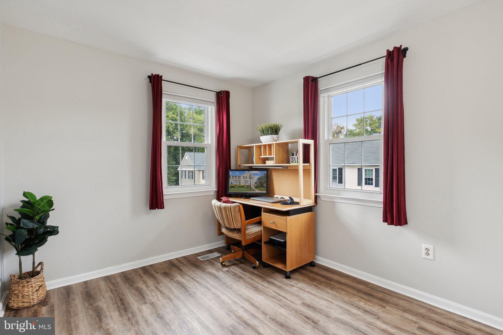 ARBORY CONDOS - Residential