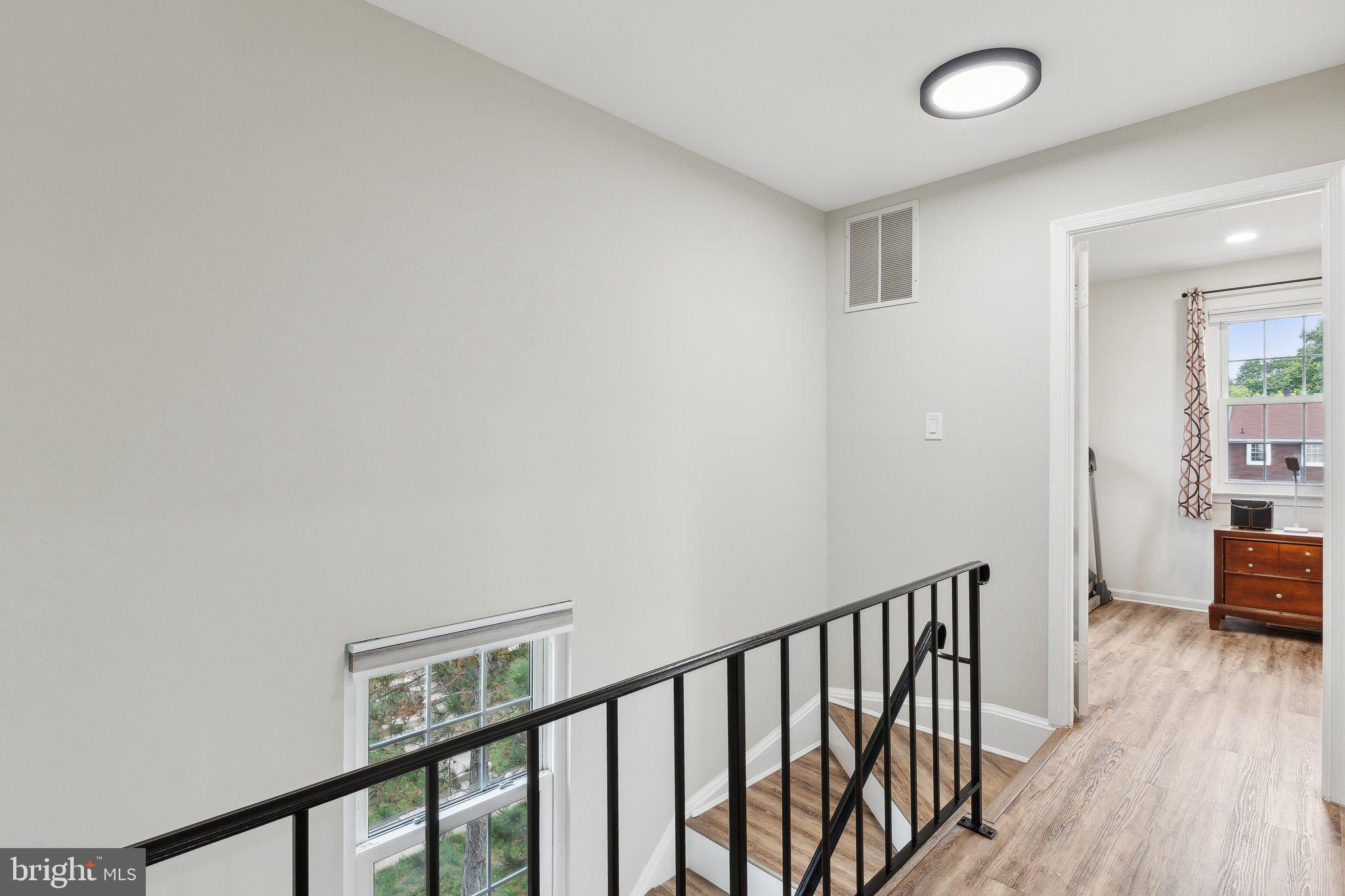 ARBORY CONDOS - Residential