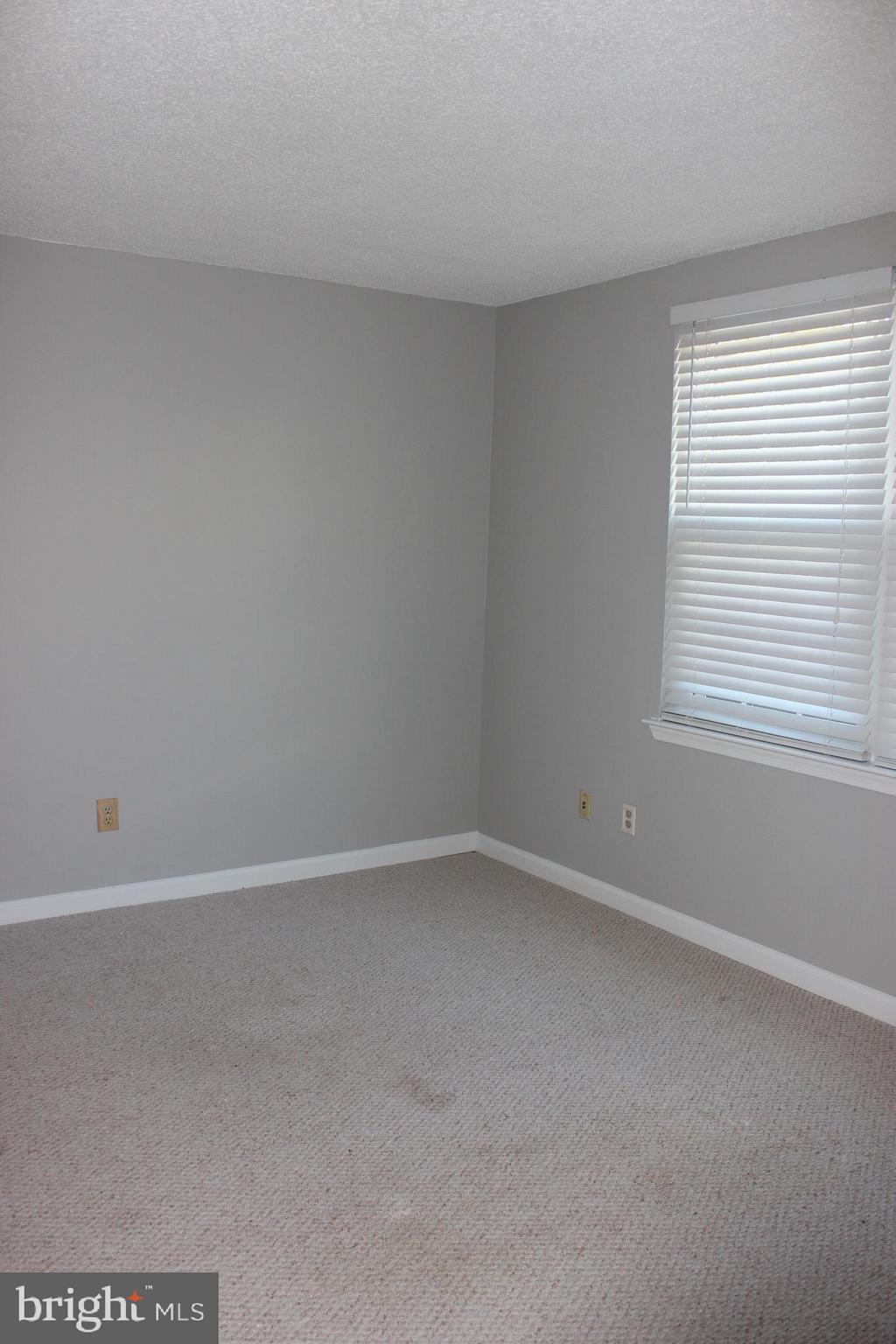 PENDERBROOK - Residential