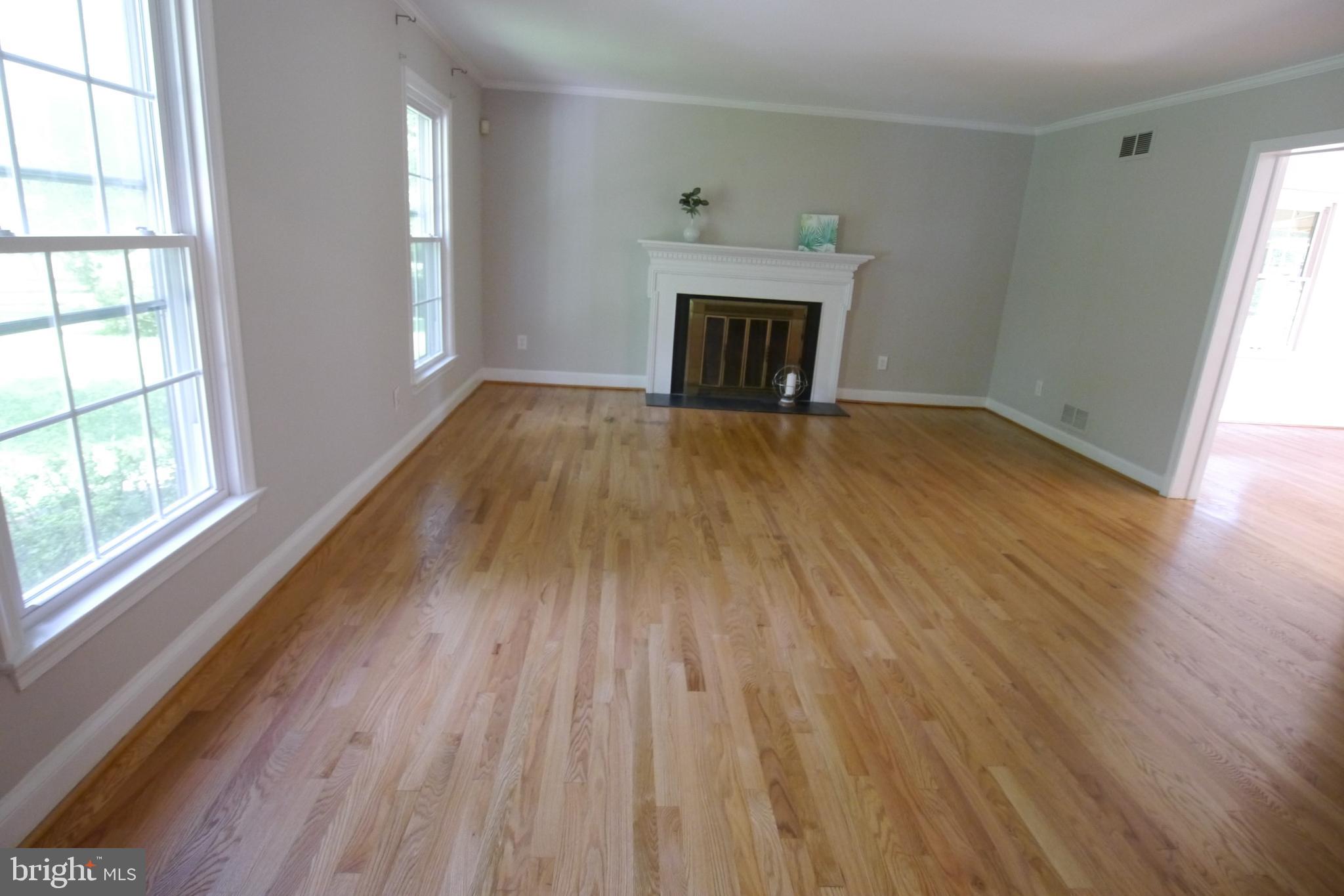 SYCAMORE ACRES - Residential Lease