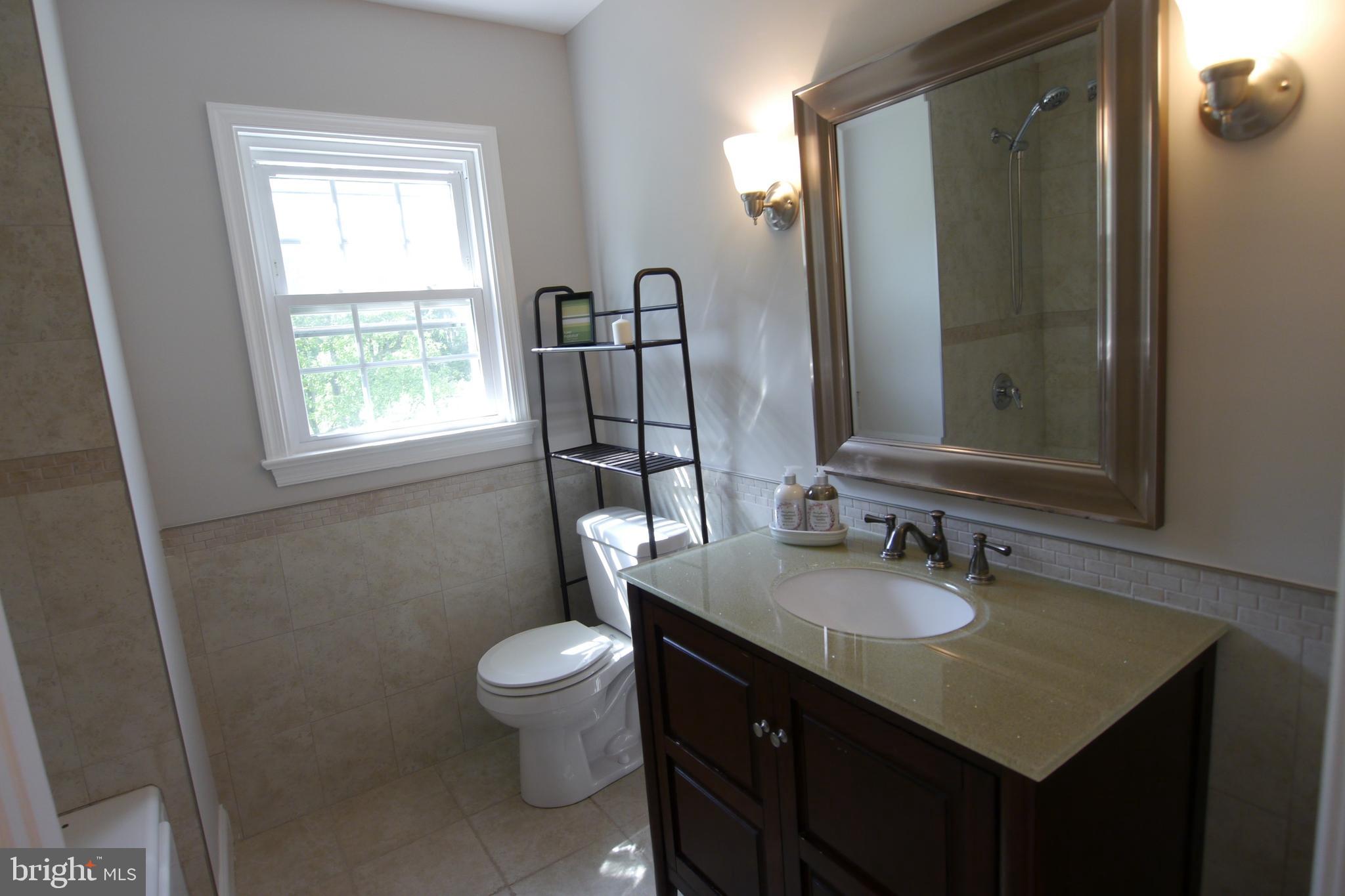 SYCAMORE ACRES - Residential Lease