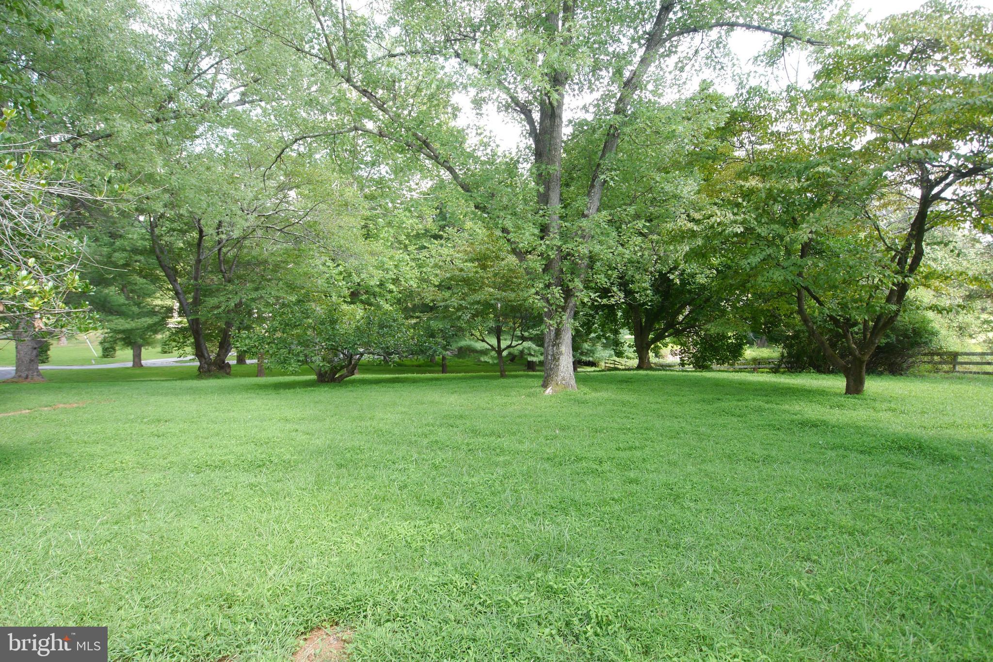 SYCAMORE ACRES - Residential Lease