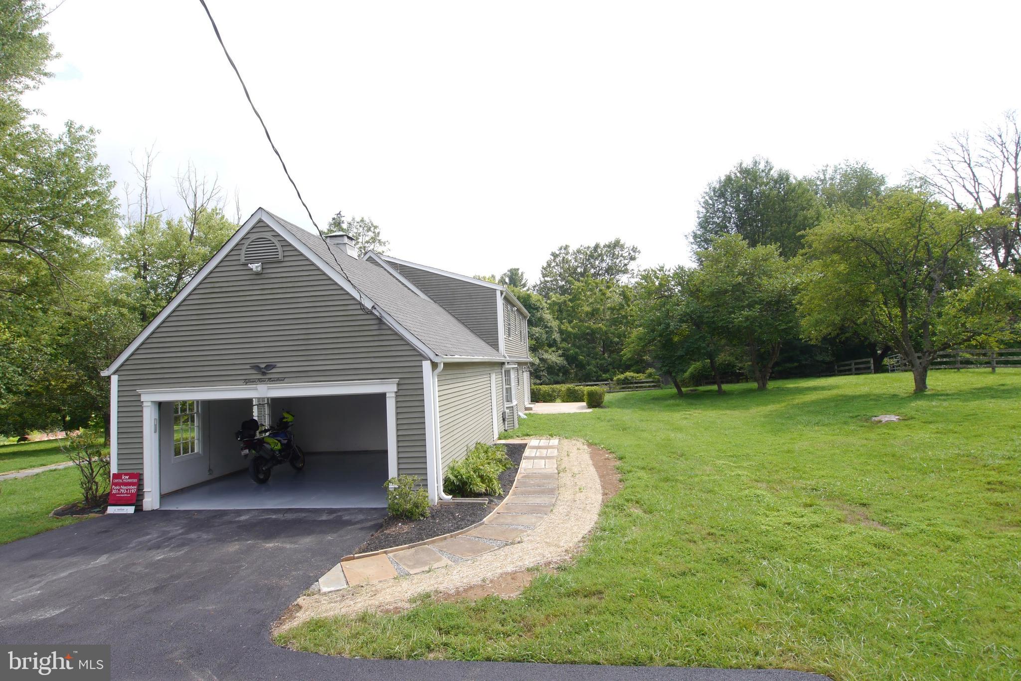 SYCAMORE ACRES - Residential Lease