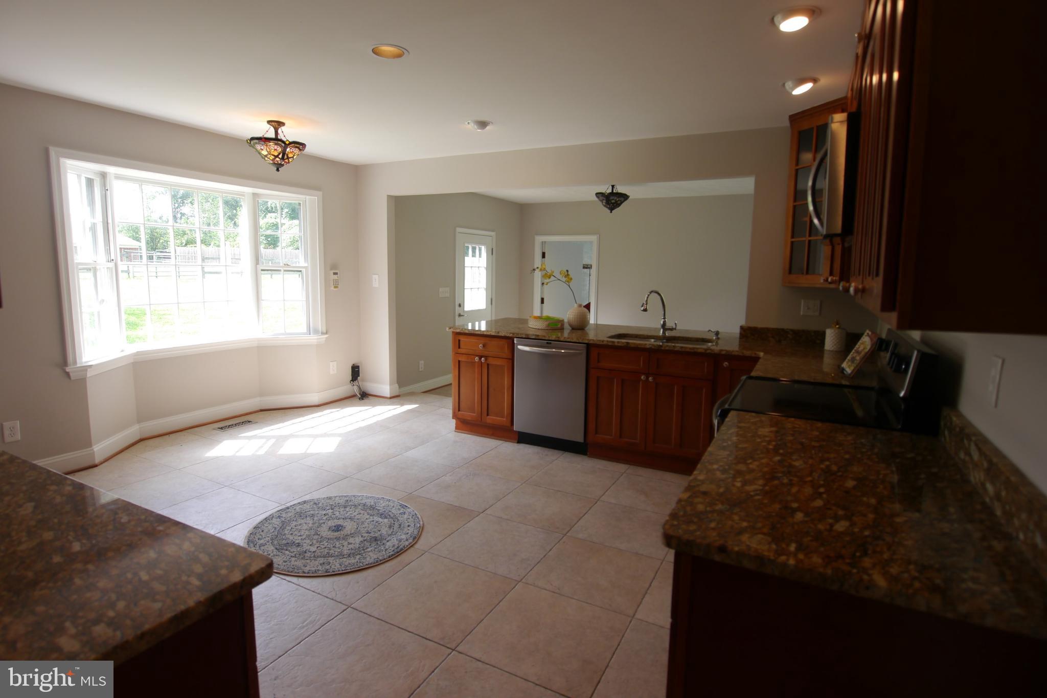 SYCAMORE ACRES - Residential Lease