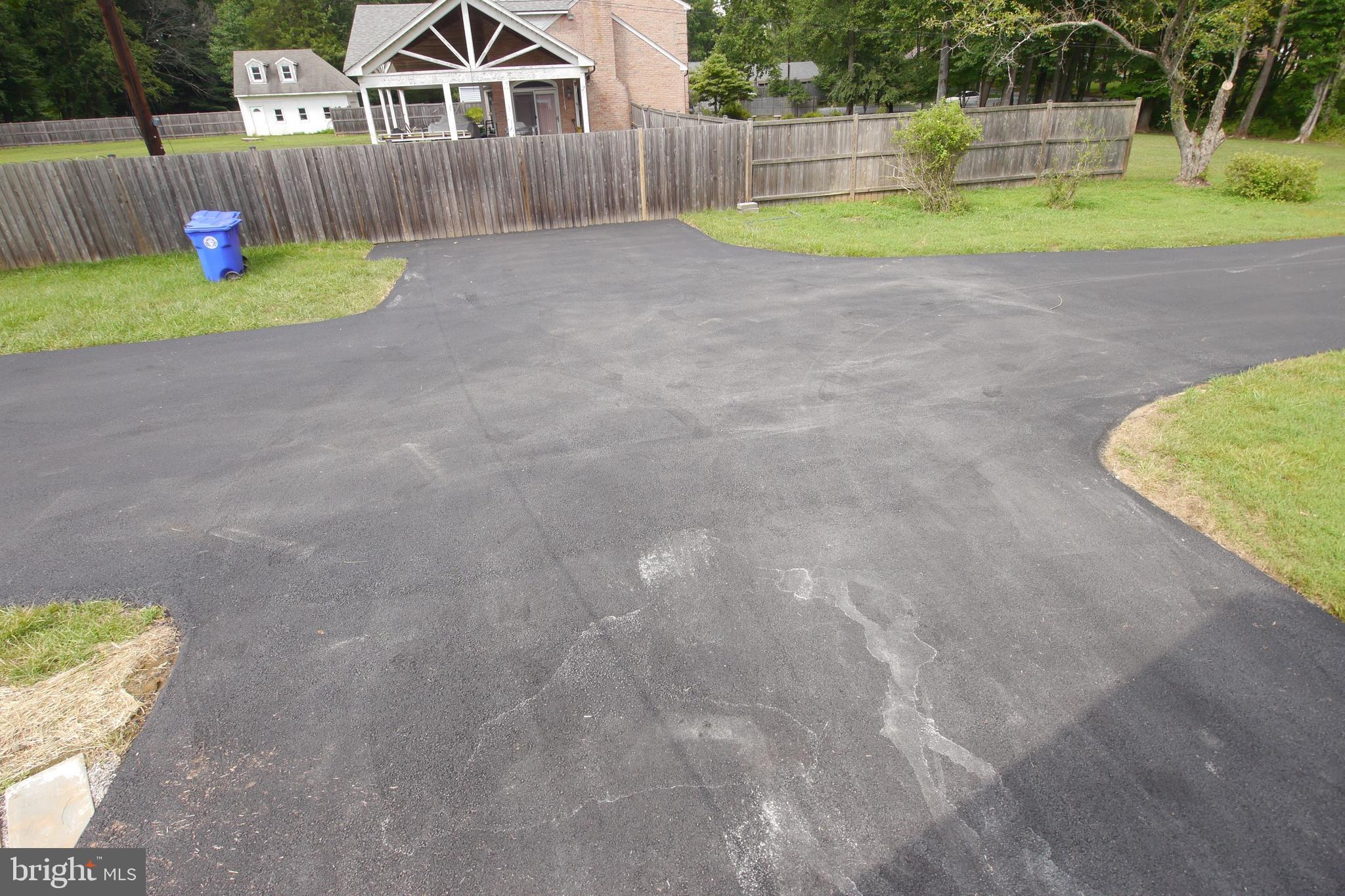 SYCAMORE ACRES - Residential Lease