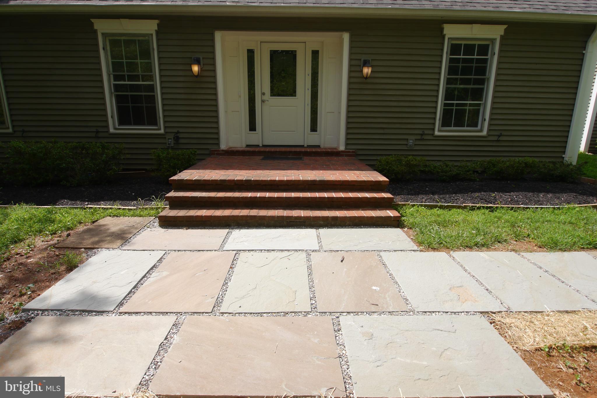 SYCAMORE ACRES - Residential Lease