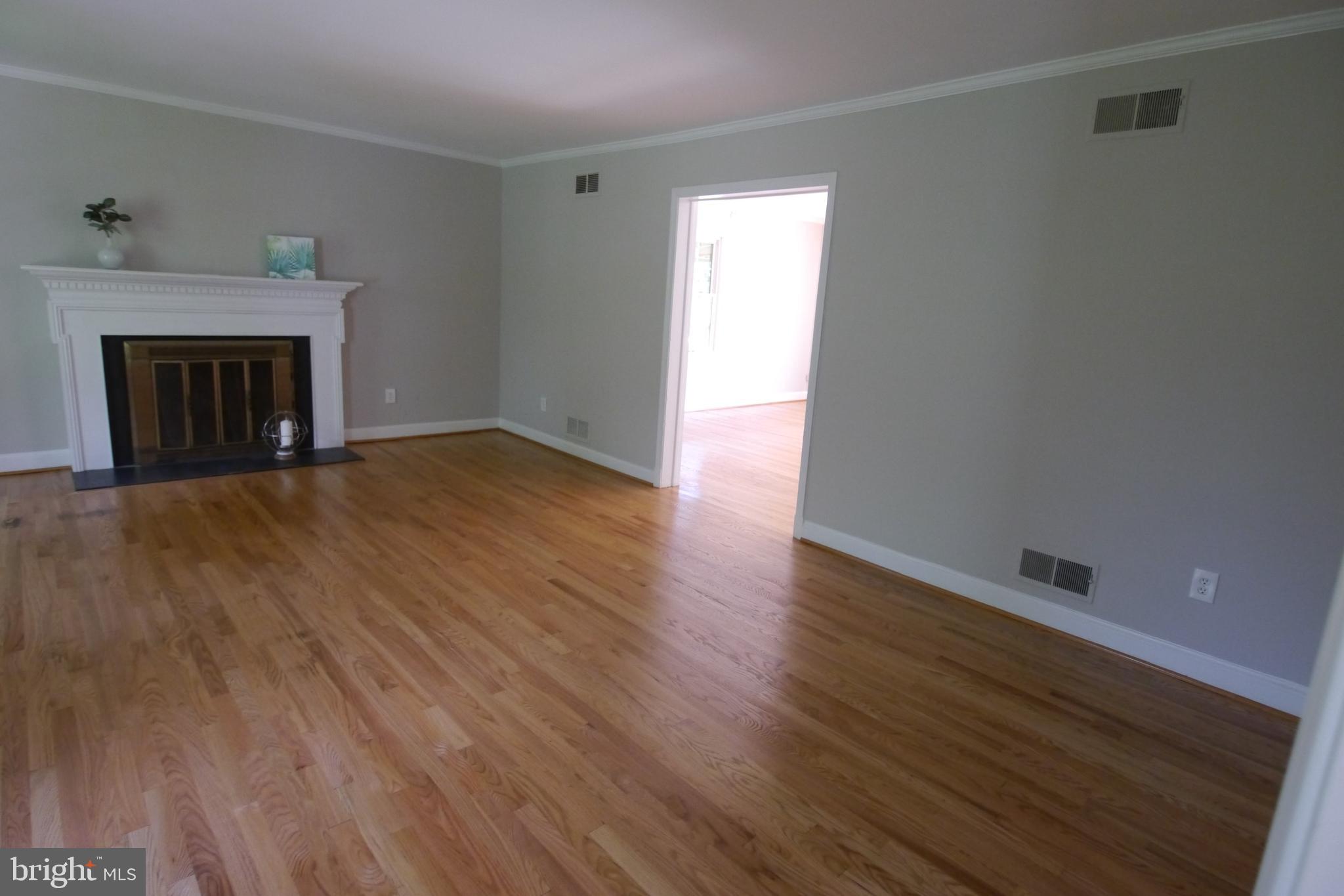 SYCAMORE ACRES - Residential Lease