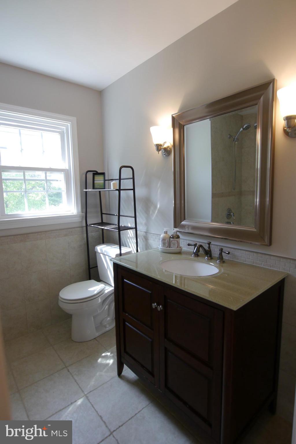 SYCAMORE ACRES - Residential Lease