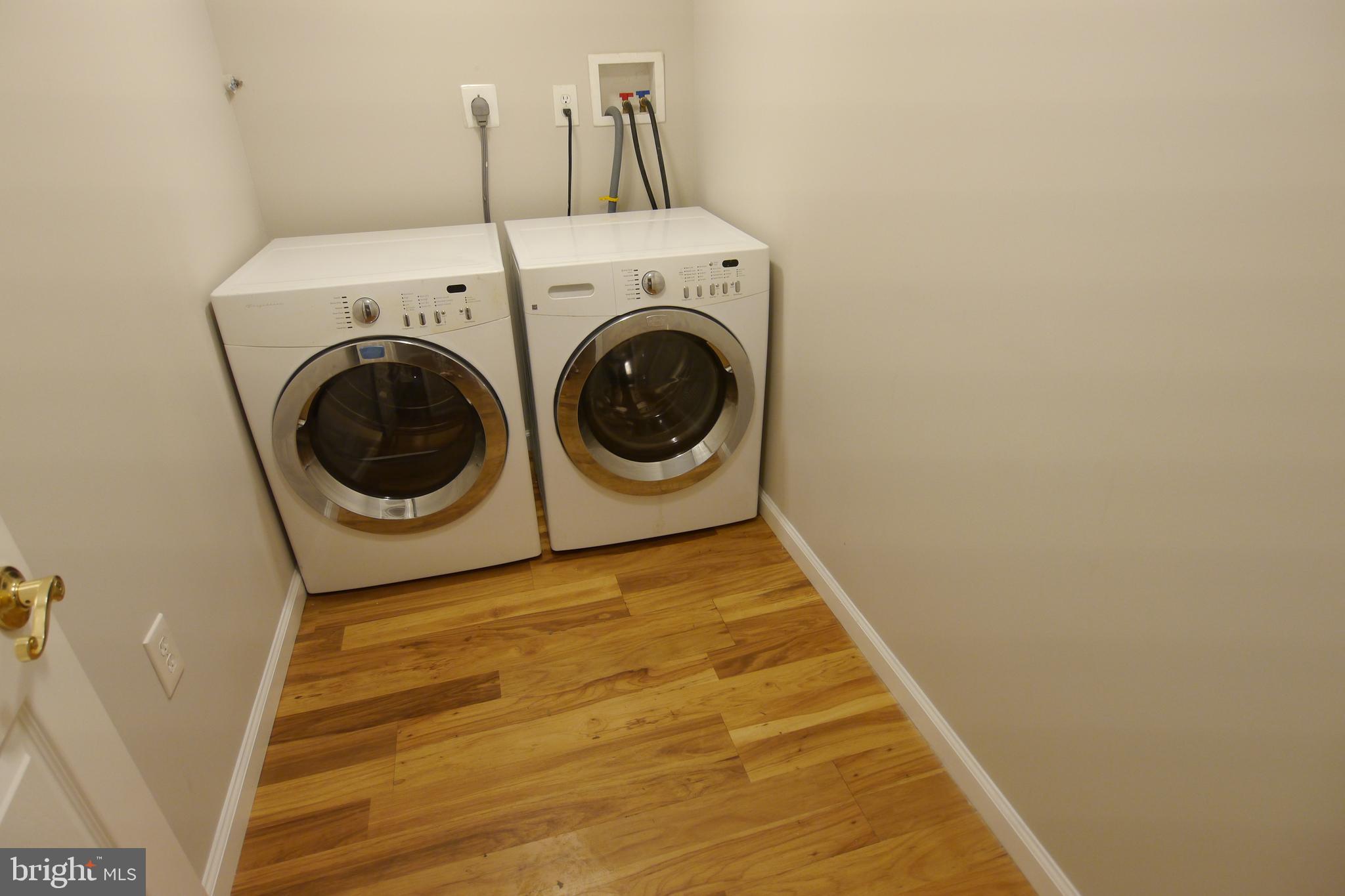 SYCAMORE ACRES - Residential Lease