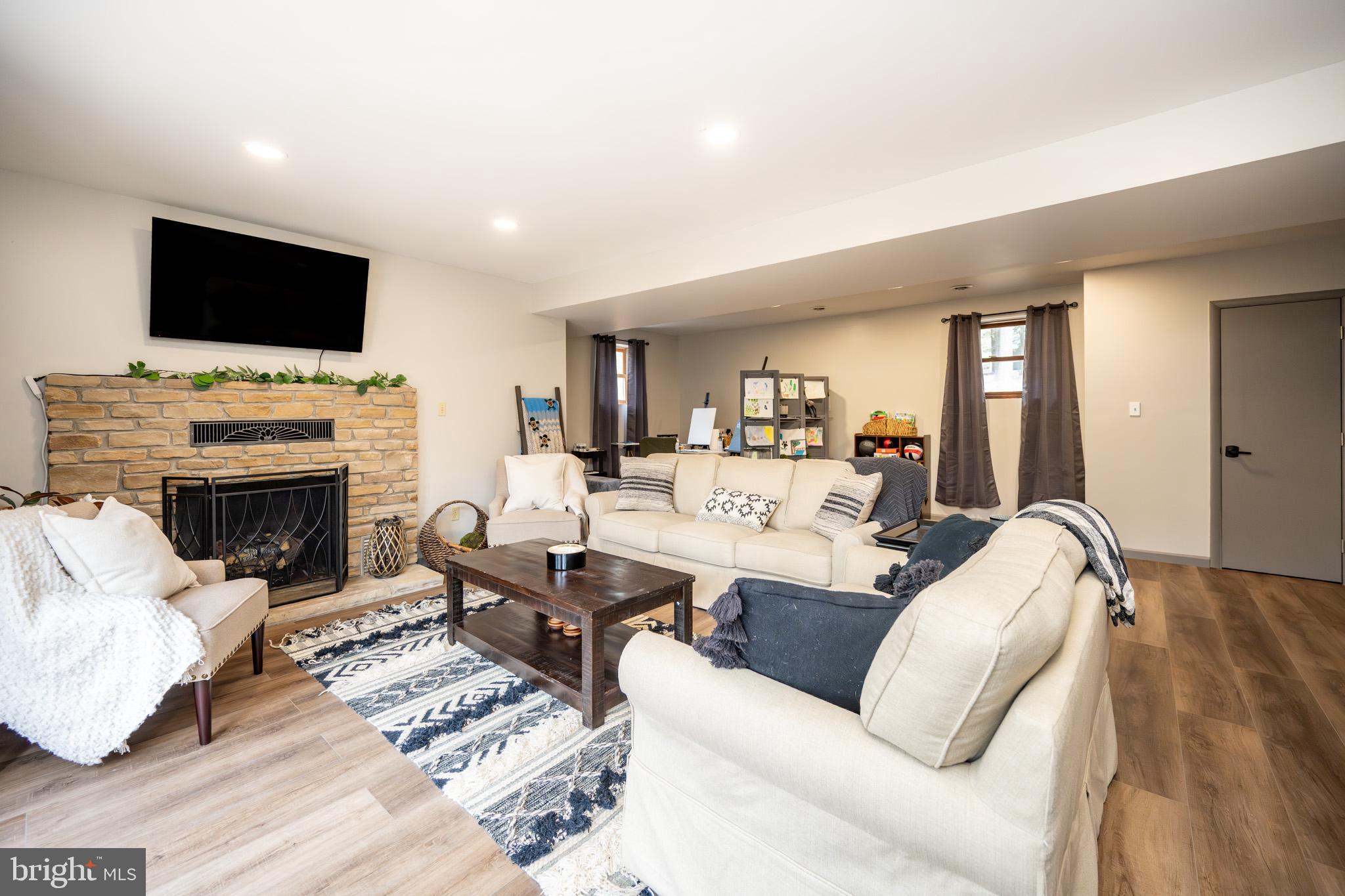 SKY VALLEY - Residential