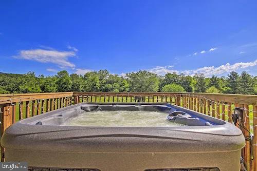 SOUTH FORK RANCHES - Residential