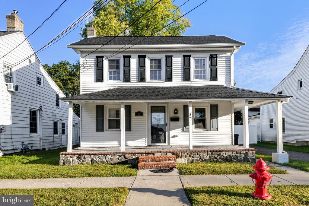 Photo of 35 Green Street, WOODSTOWN, NJ 08098 (MLS # NJSA2016700)