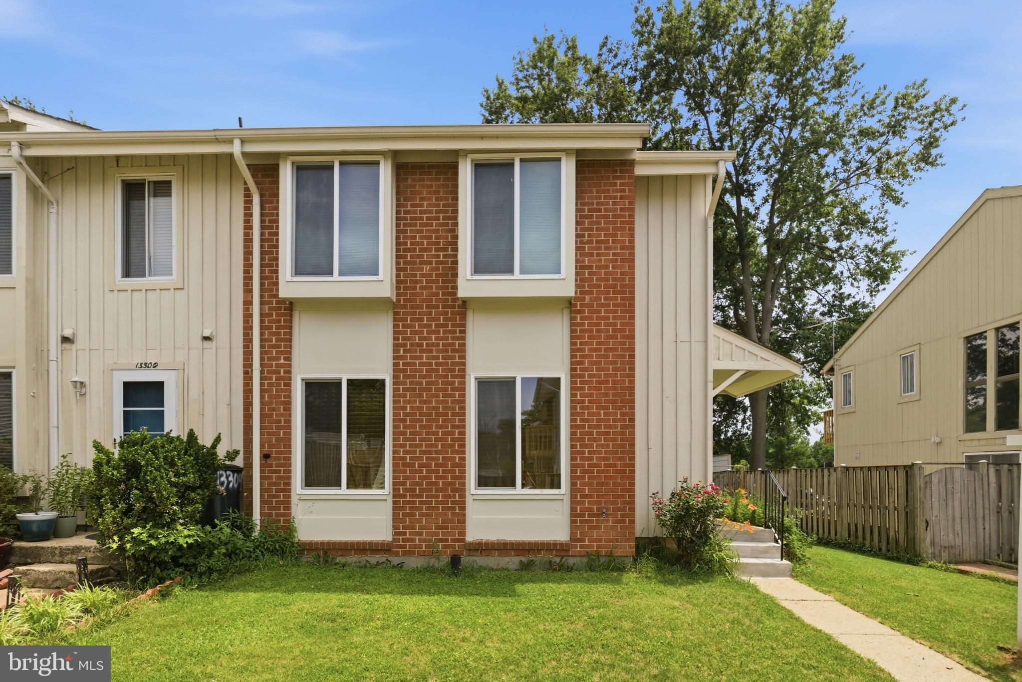 13311 ROWLES PLACE