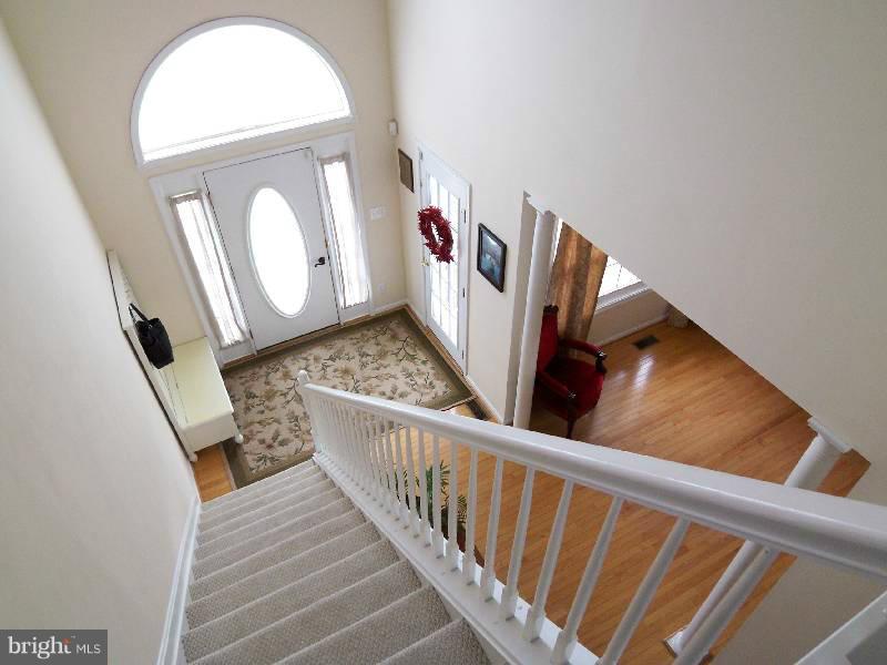 THORNHILL ESTATES - Residential