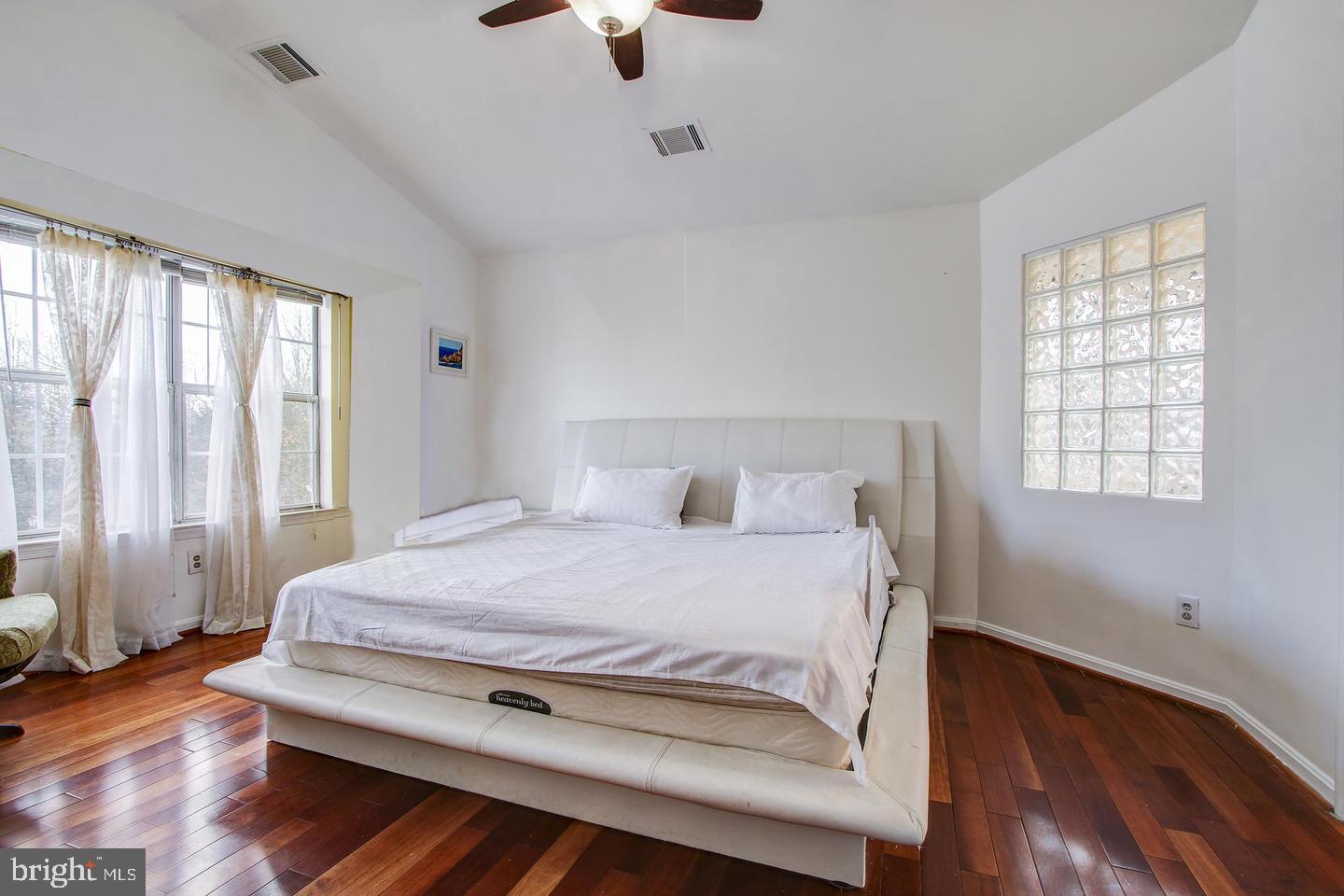 CROSSROADS MANOR - Residential Lease