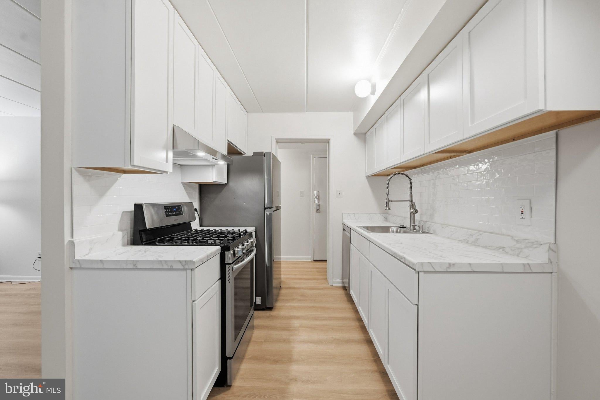 2341 FREETOWN COURT 34/2B