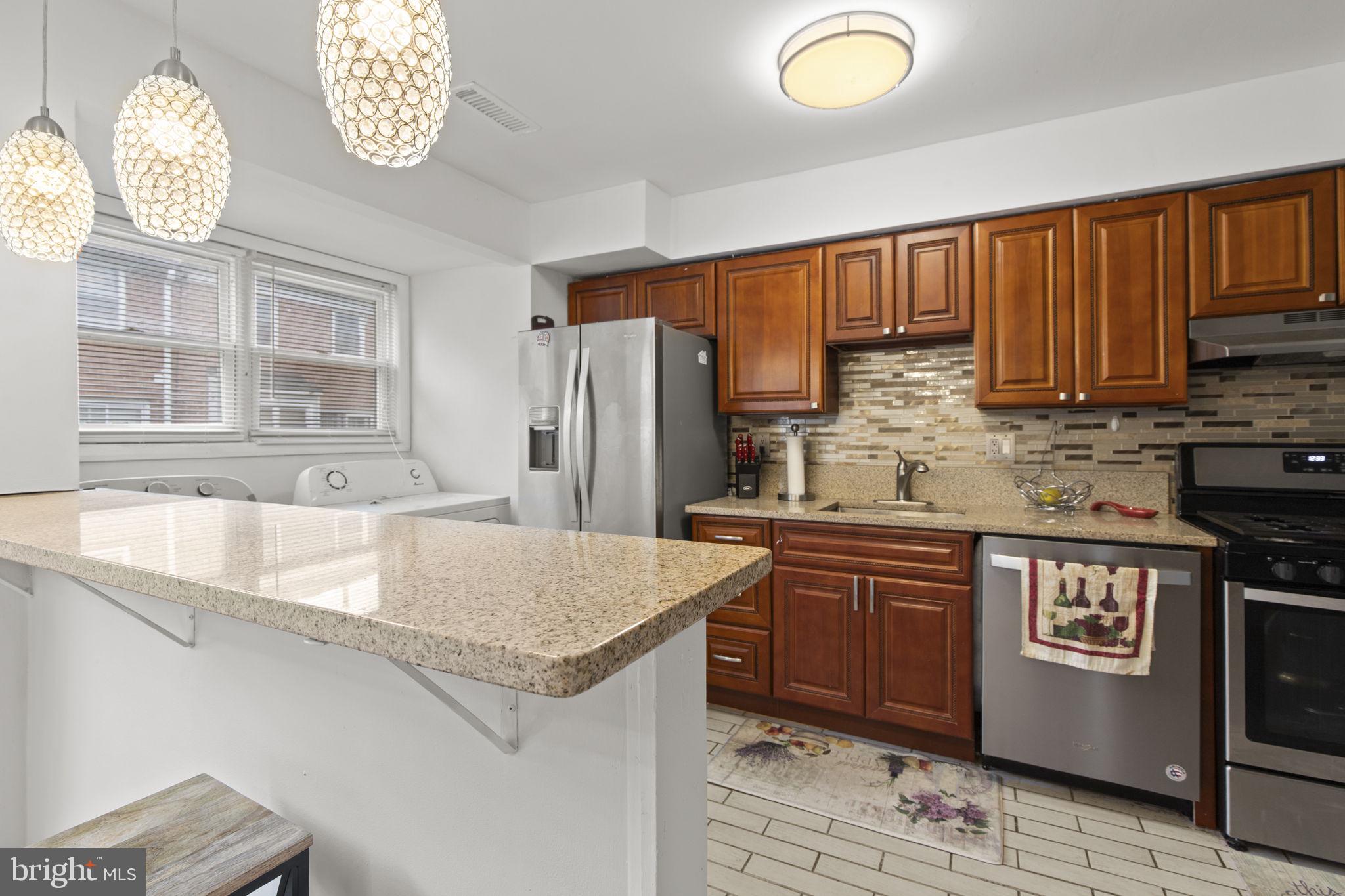 KINGSWOOD CONDOMINIUM - Residential