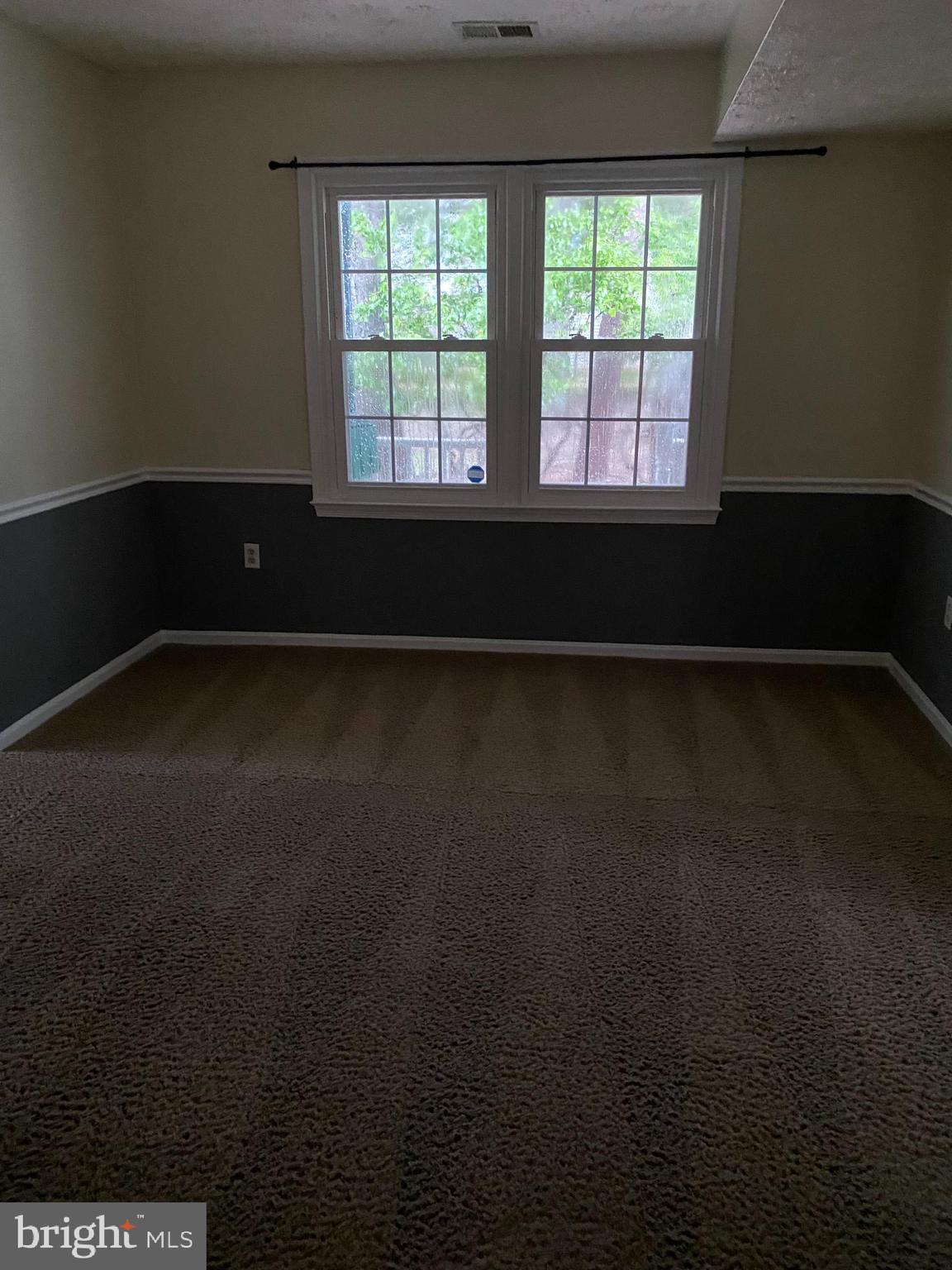 HAMPSHIRE - Residential Lease