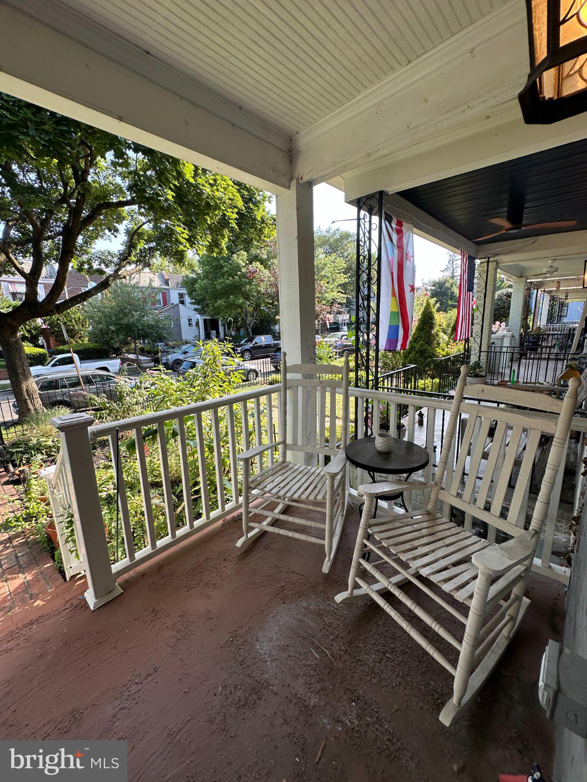 1914 D STREET NE