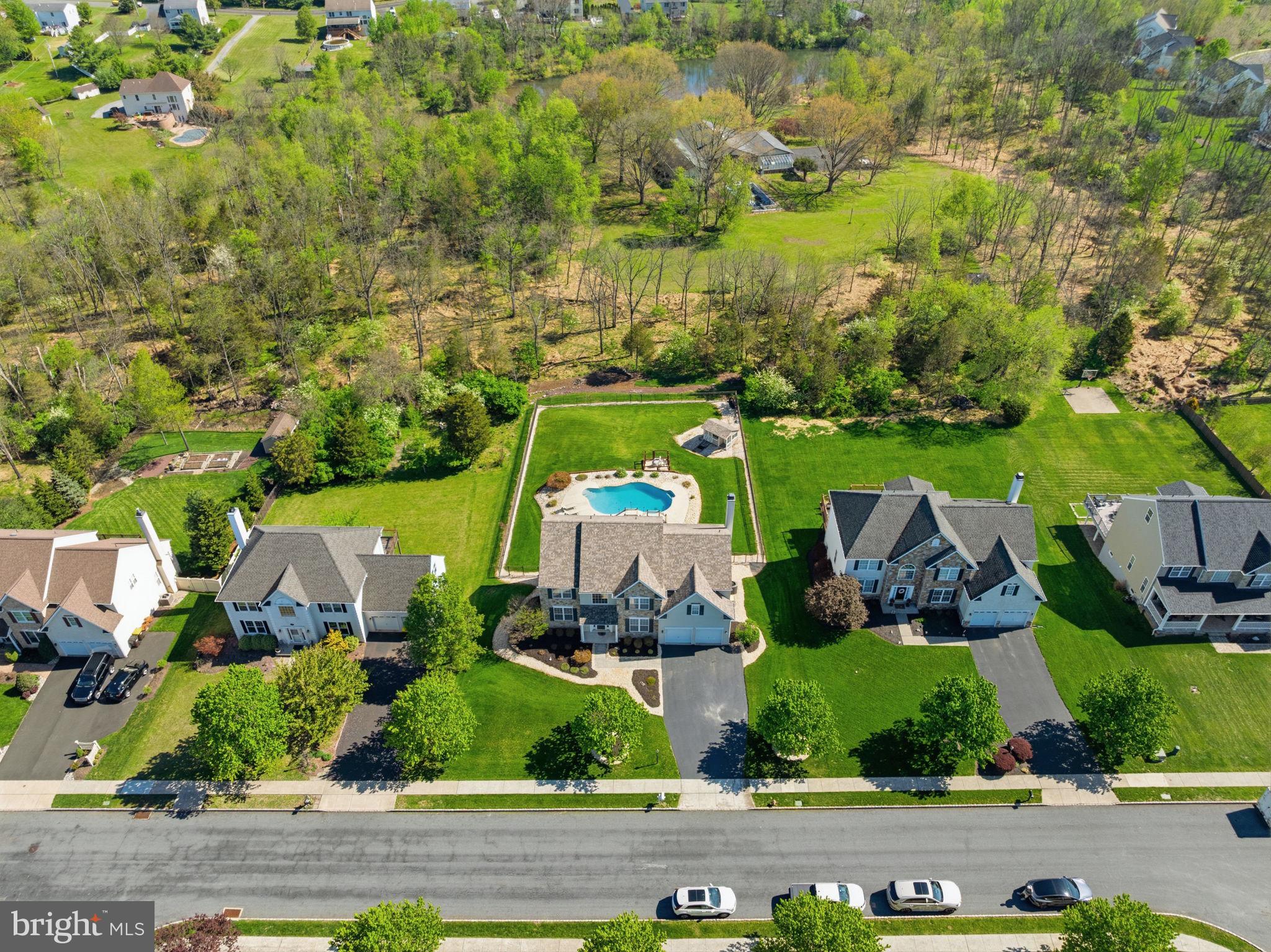 WINDY CREEK - Residential